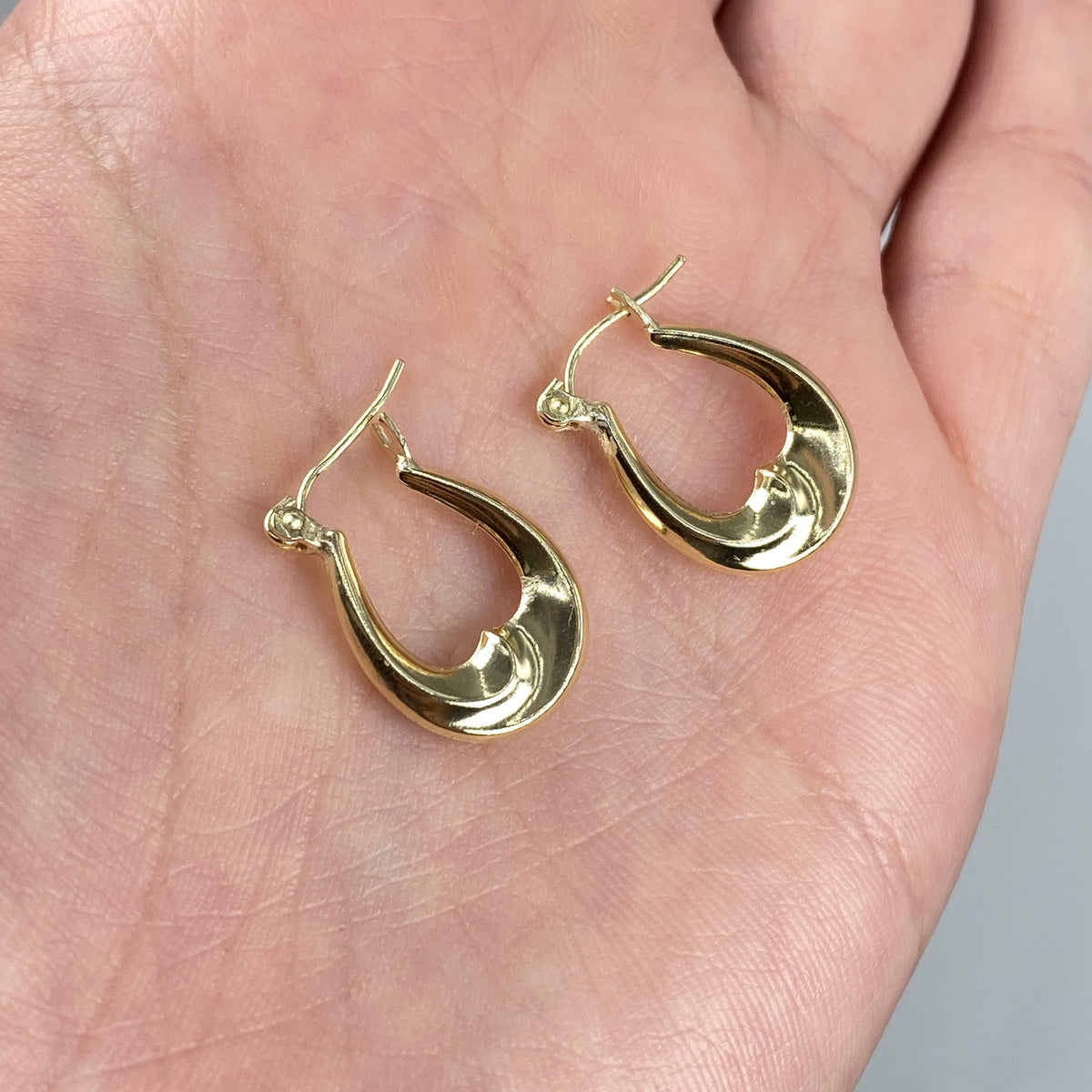 10K Gold Crescent Moon Hoop Earrings - additional product view 2