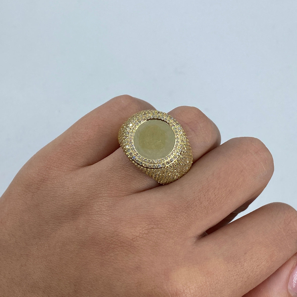 10K Gold Luxe Circle Photo Diamond Ring - additional product view 3