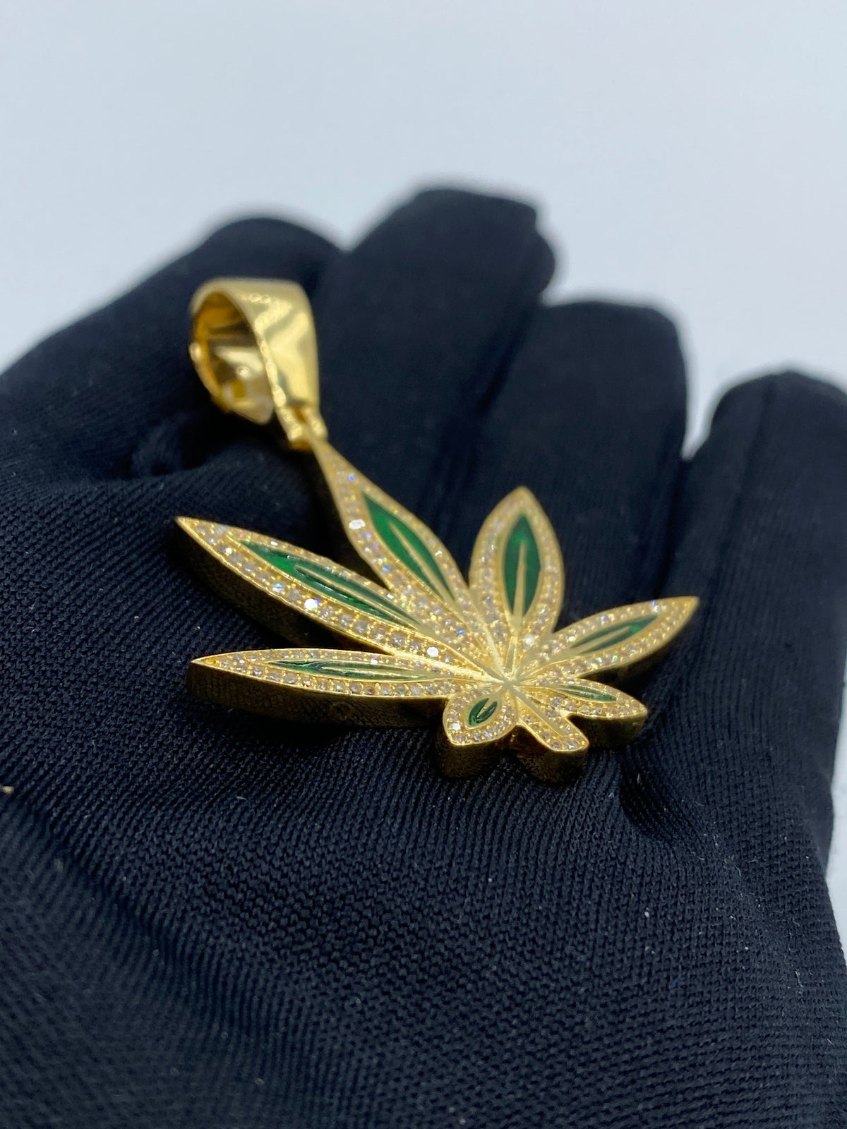 Green Weed Diamond Pendant - additional product view 3
