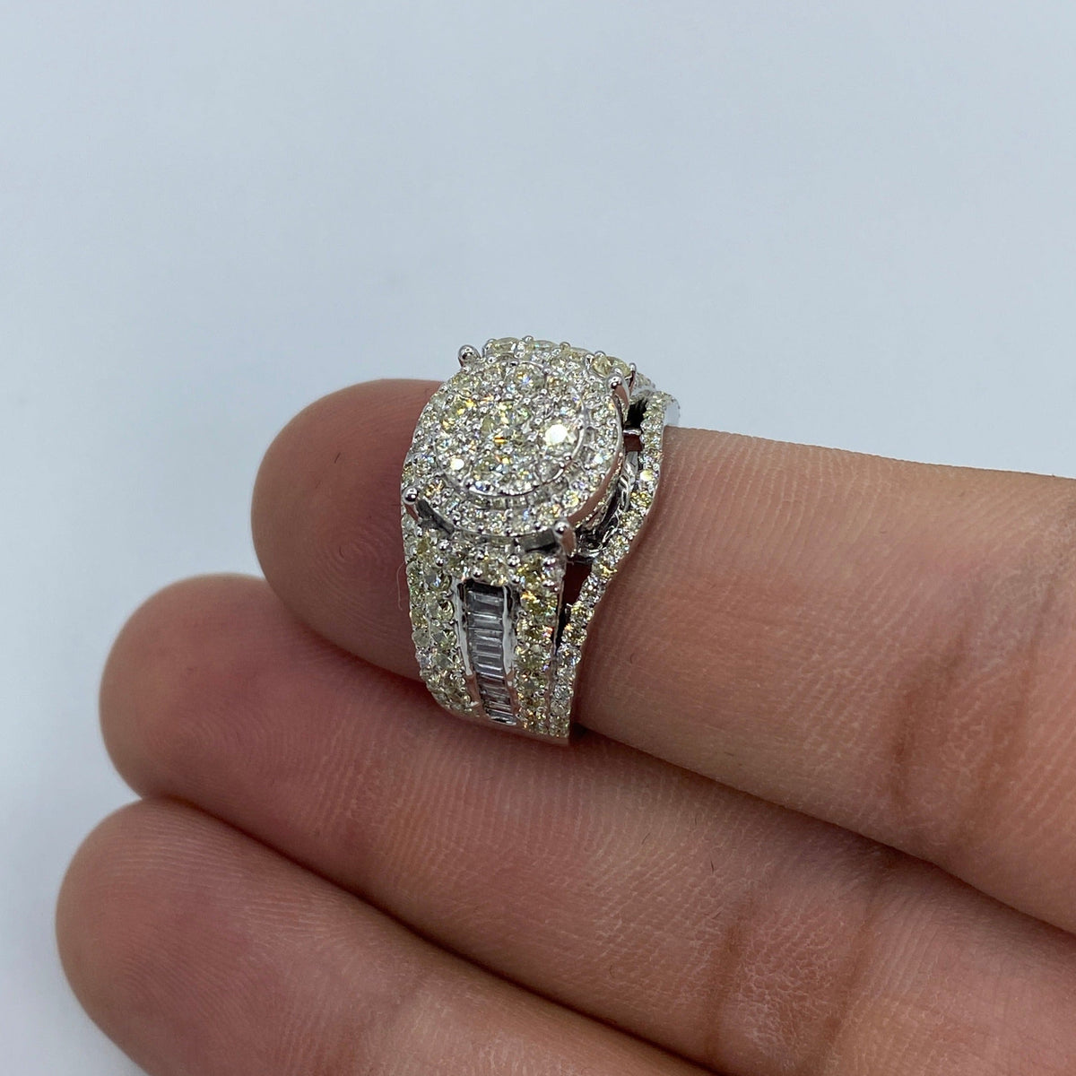 14K Gold Circle Ring with Diamond Baguette Sides - additional product view 3