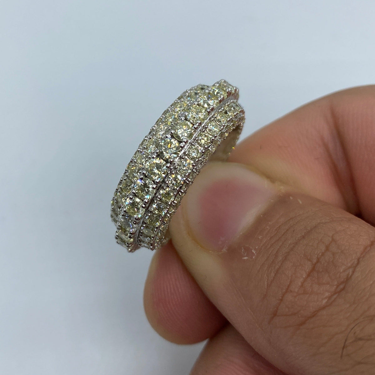 14K Gold California Eternity Diamond Ring 9.4 Ct in white gold - close-up product photo