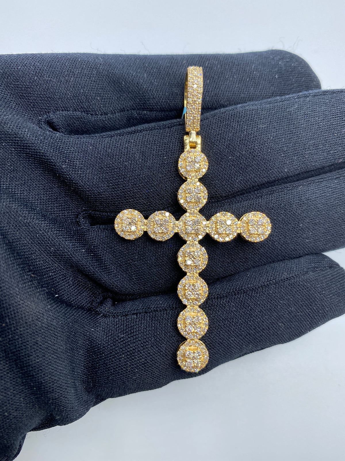 14K Gold Circle Cross Diamond Pendant - additional product view 2