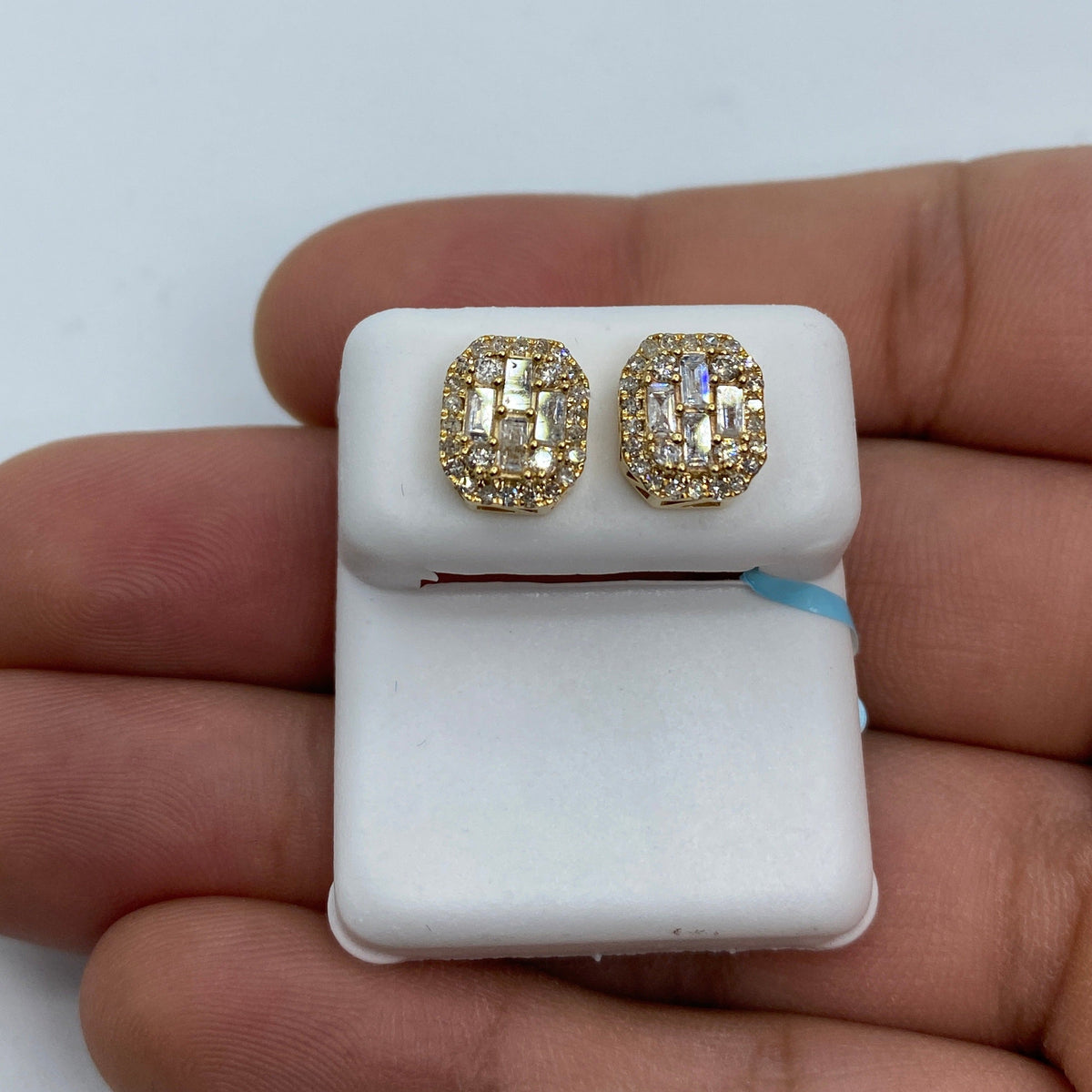 14K Gold Rounded Rectangle Diamond Baguette Earrings 1.2 Ct in yellow gold - close-up product photo