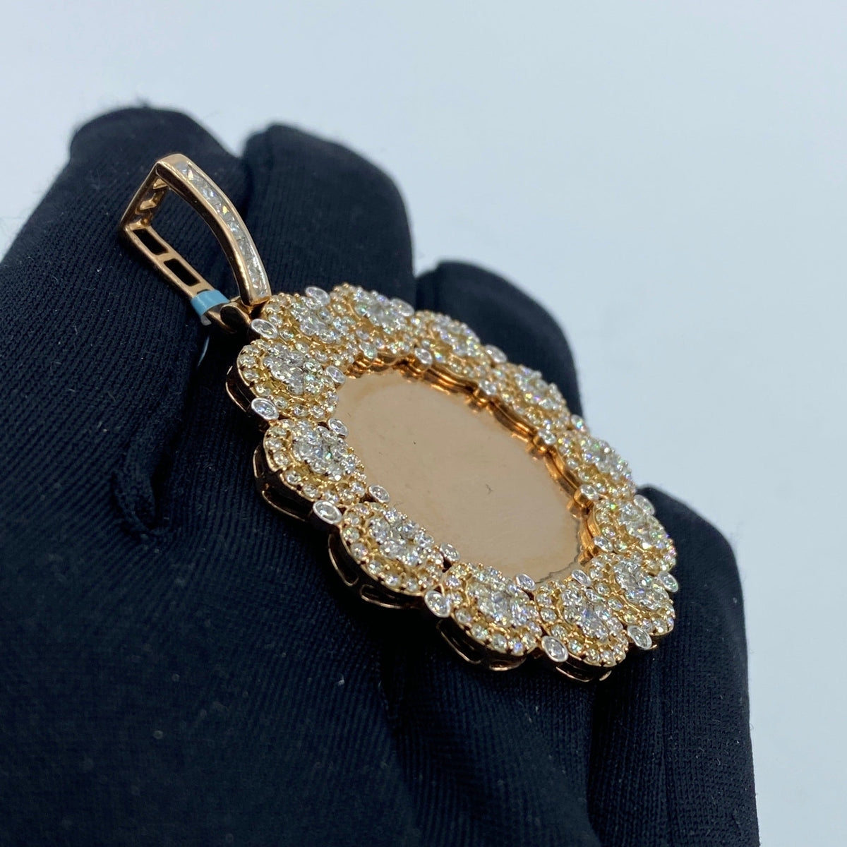 14K Gold Circle Flower Diamond Picture Photo Pendant - additional product view 3