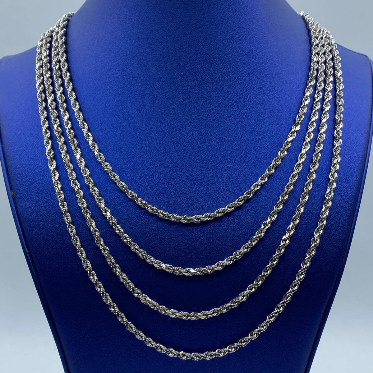 10K 4.0mm Rope Chain in White Gold 18–24 in - additional product view 2