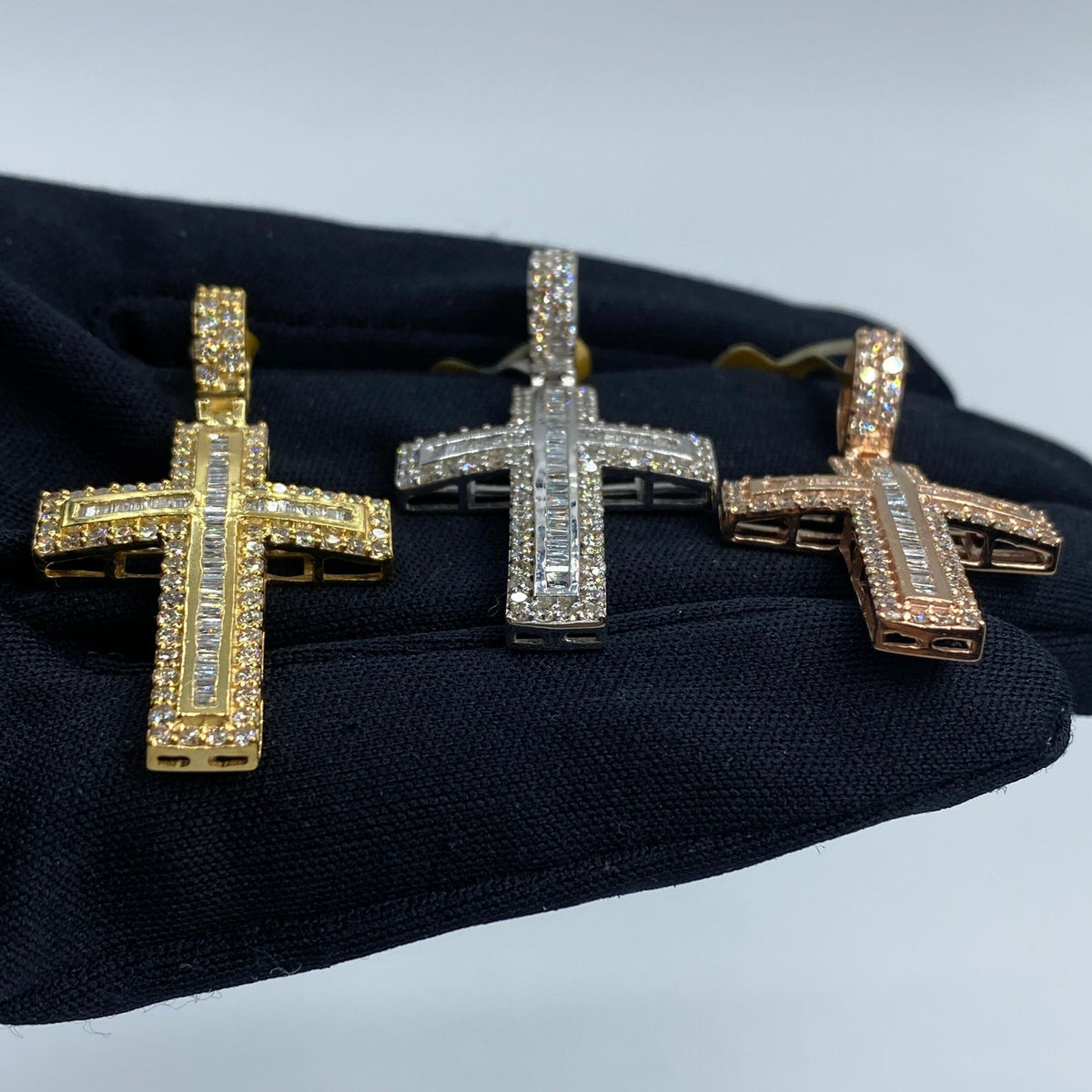 10K Gold Latin Cross Diamond Baguette Pendant - additional product view 7