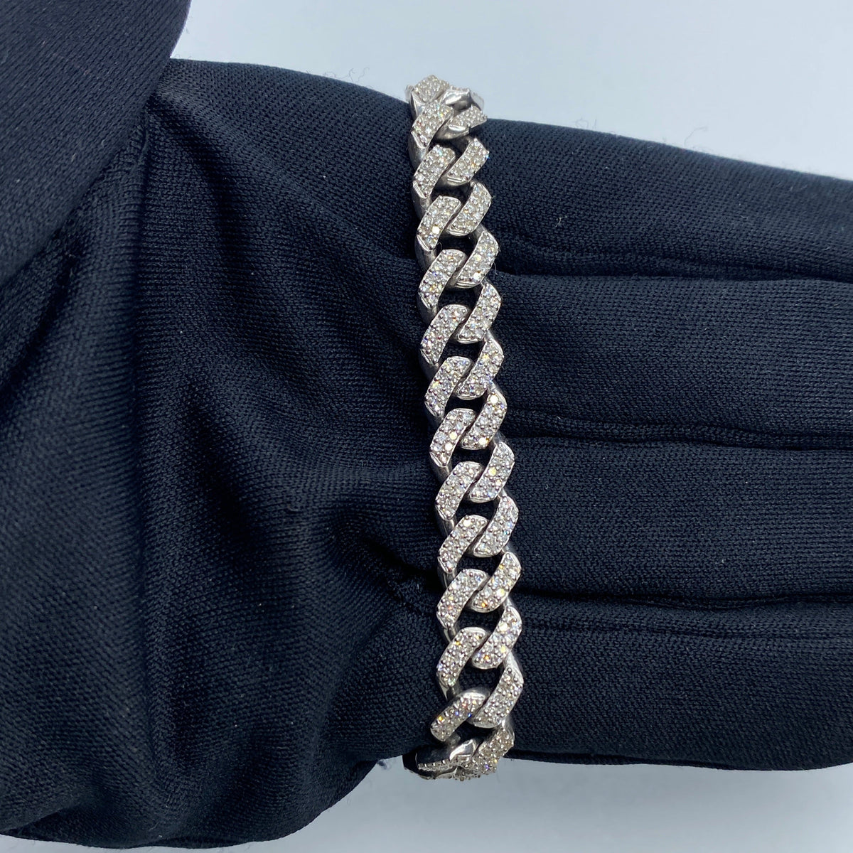 10K Gold 7mm Cuban Link Diamond Bracelet 8.5 in - additional product view 2