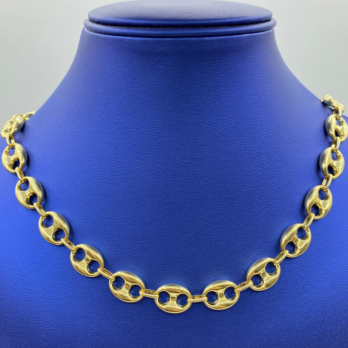 14K Gold Puffed Mariner Link Chain, 12mm - close-up product photo