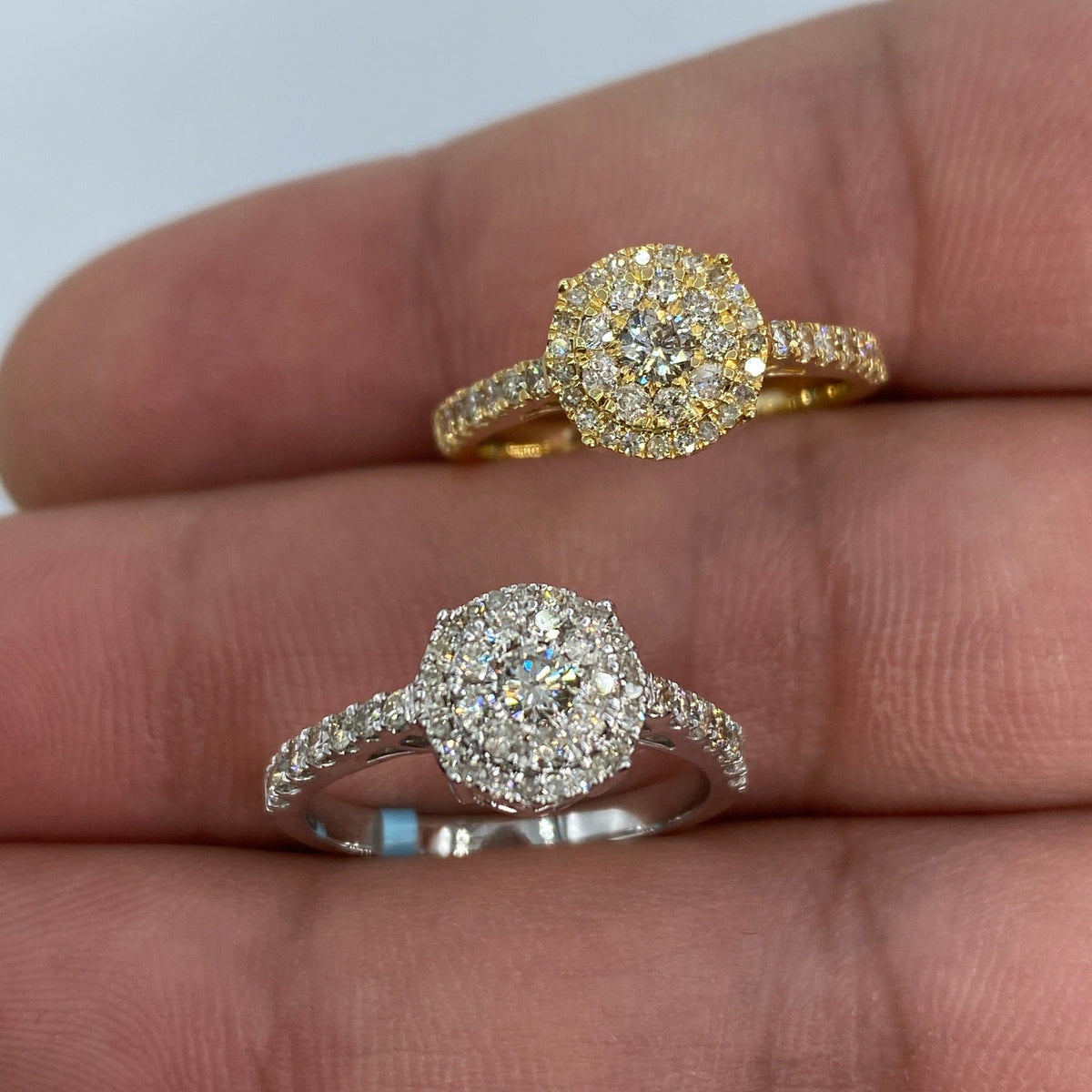 14K Gold Circle Diamond Engagement Ring - additional product view 5