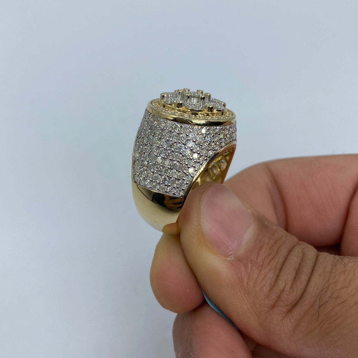 14K Gold Circle Elite Diamond Ring - additional product view 5