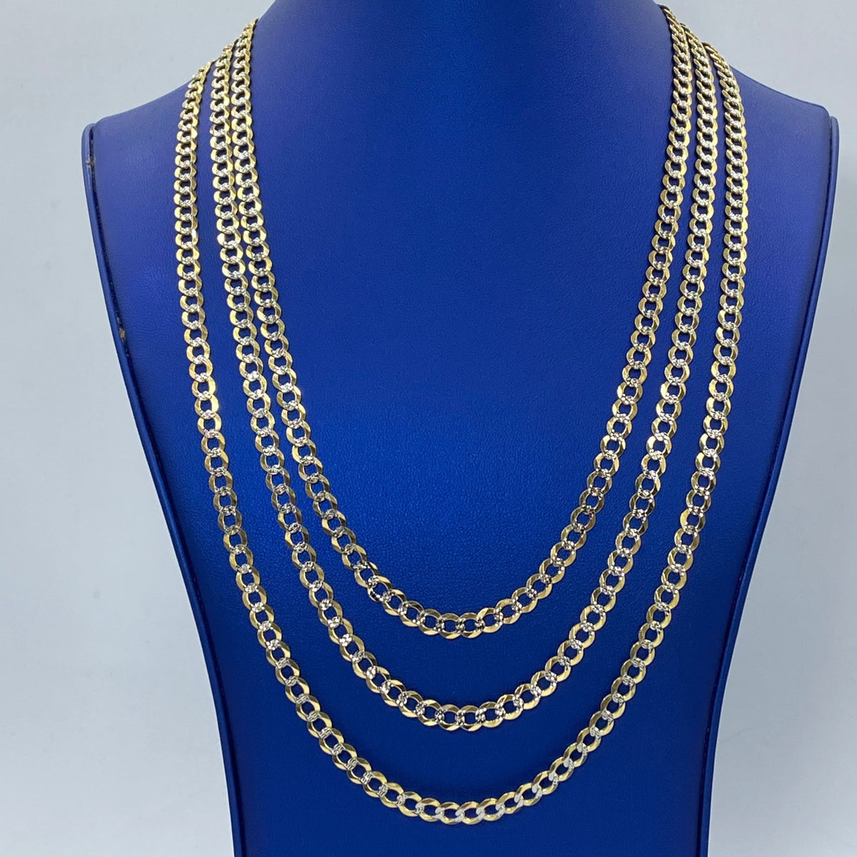 10K Gold 6mm Two-Tone Flat Cuban Link Chain 22–26 in - additional product view 2