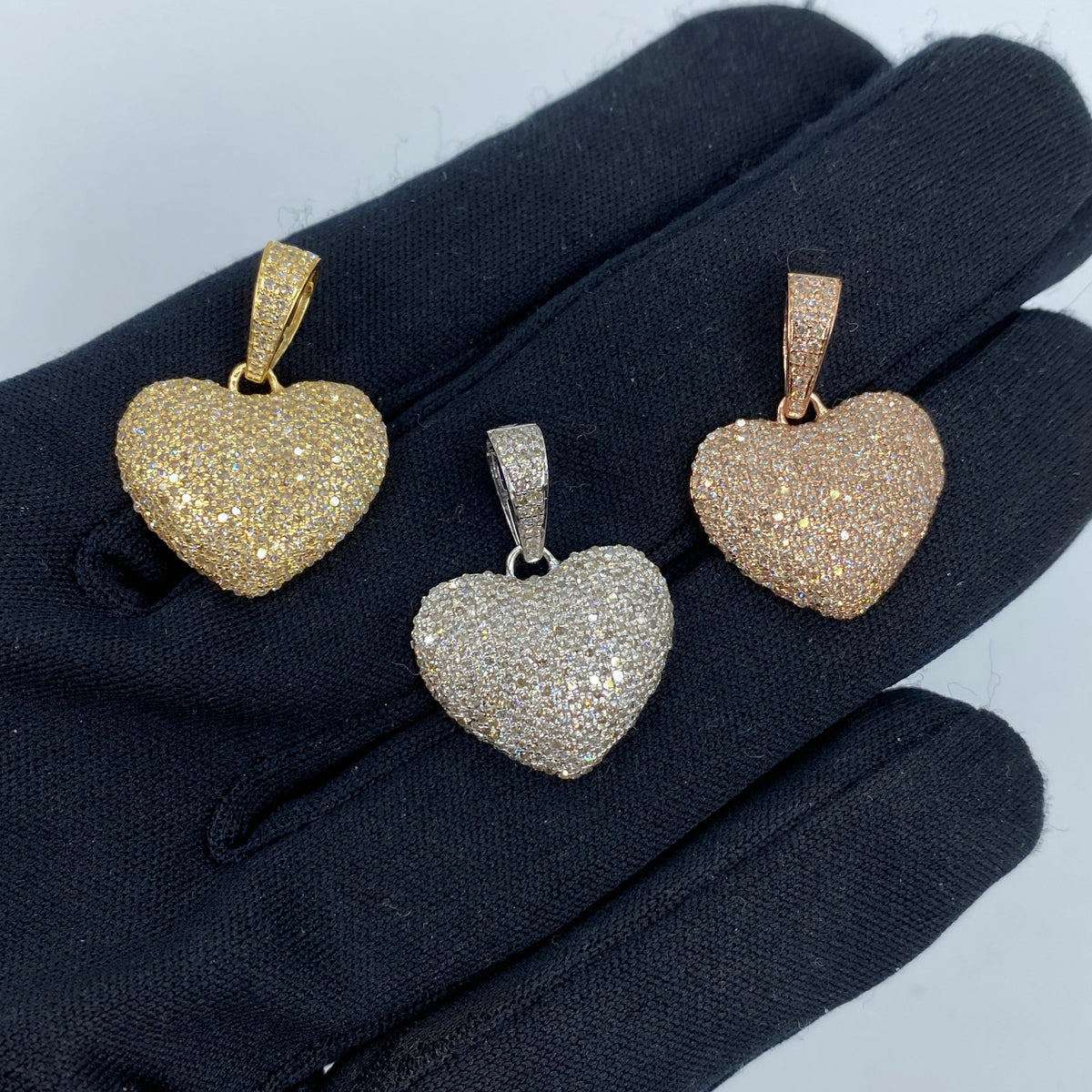 10K Gold Heart Diamond Pendant - additional product view 3