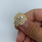 14K Gold Rectangle Center Diamond Baguette Ring in Yellow - additional product view 2