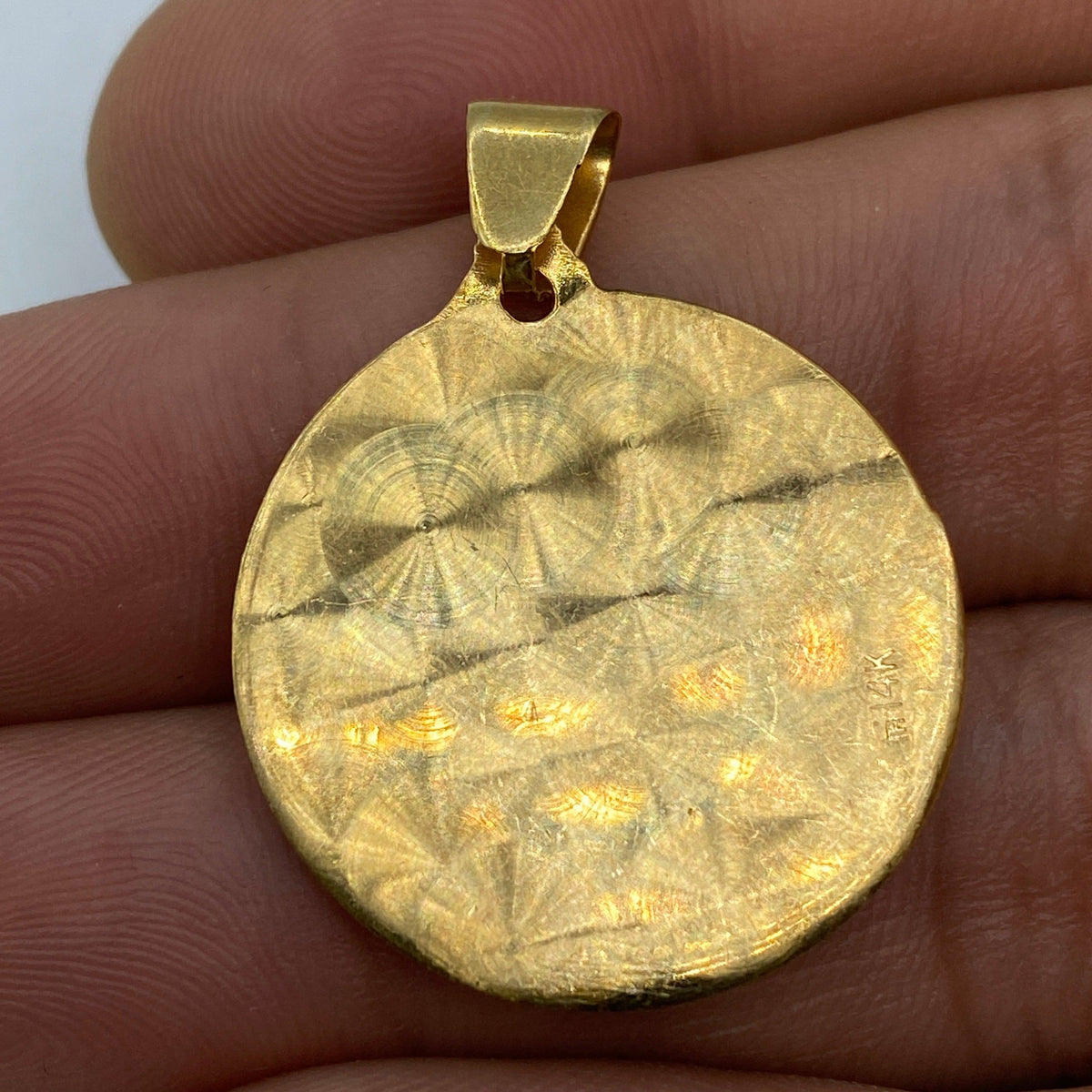 14K Gold Saint Caridad Del Cobre Round Medallion Pendant 1.25 in - additional product view 4