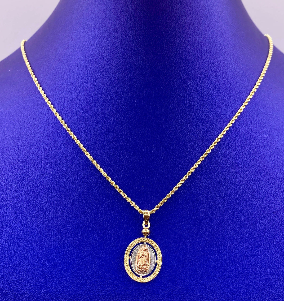14K Gold Jesus Medallion Pendant - additional product view 3