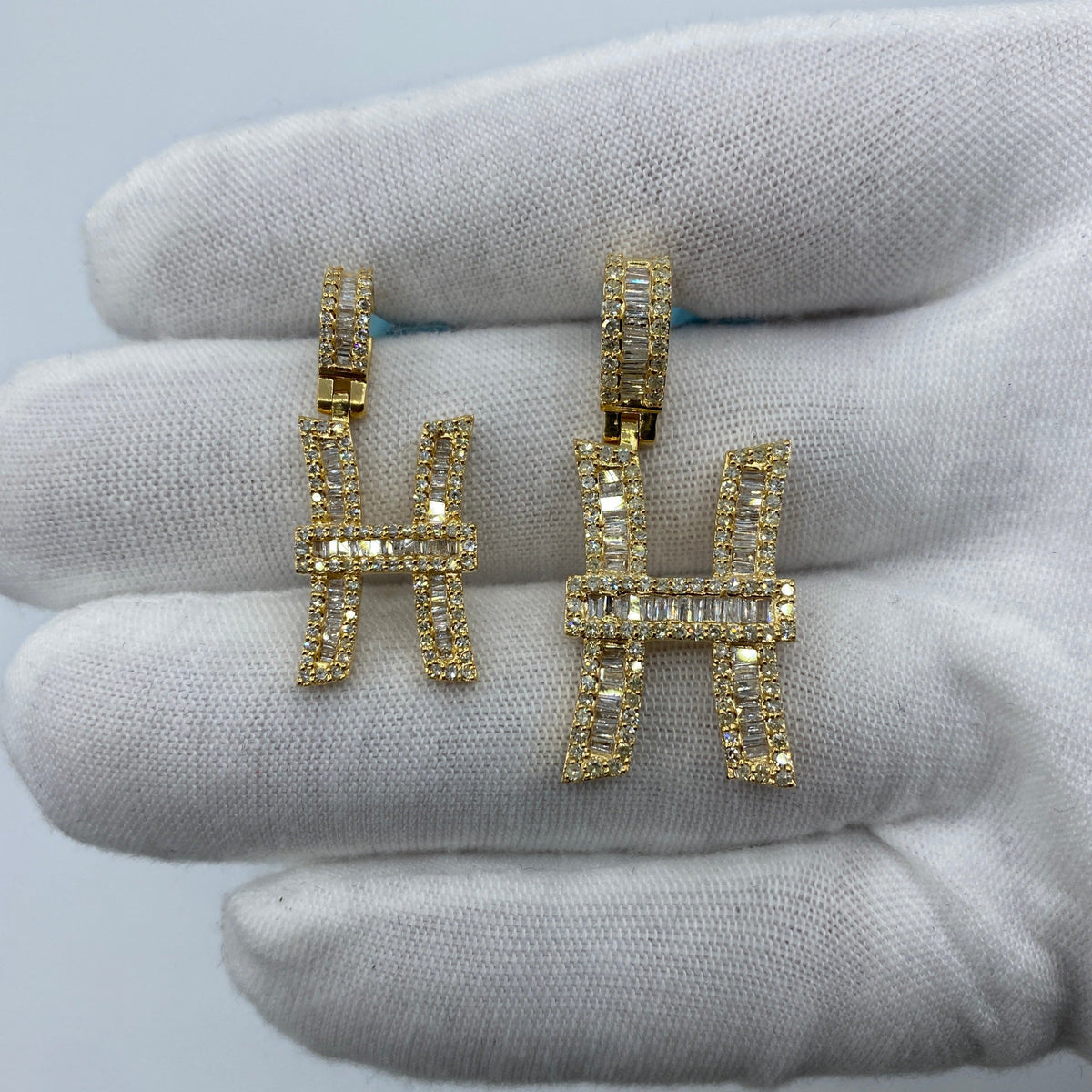 14K Gold Initial H Diamond Baguette Pendant - additional product view 2