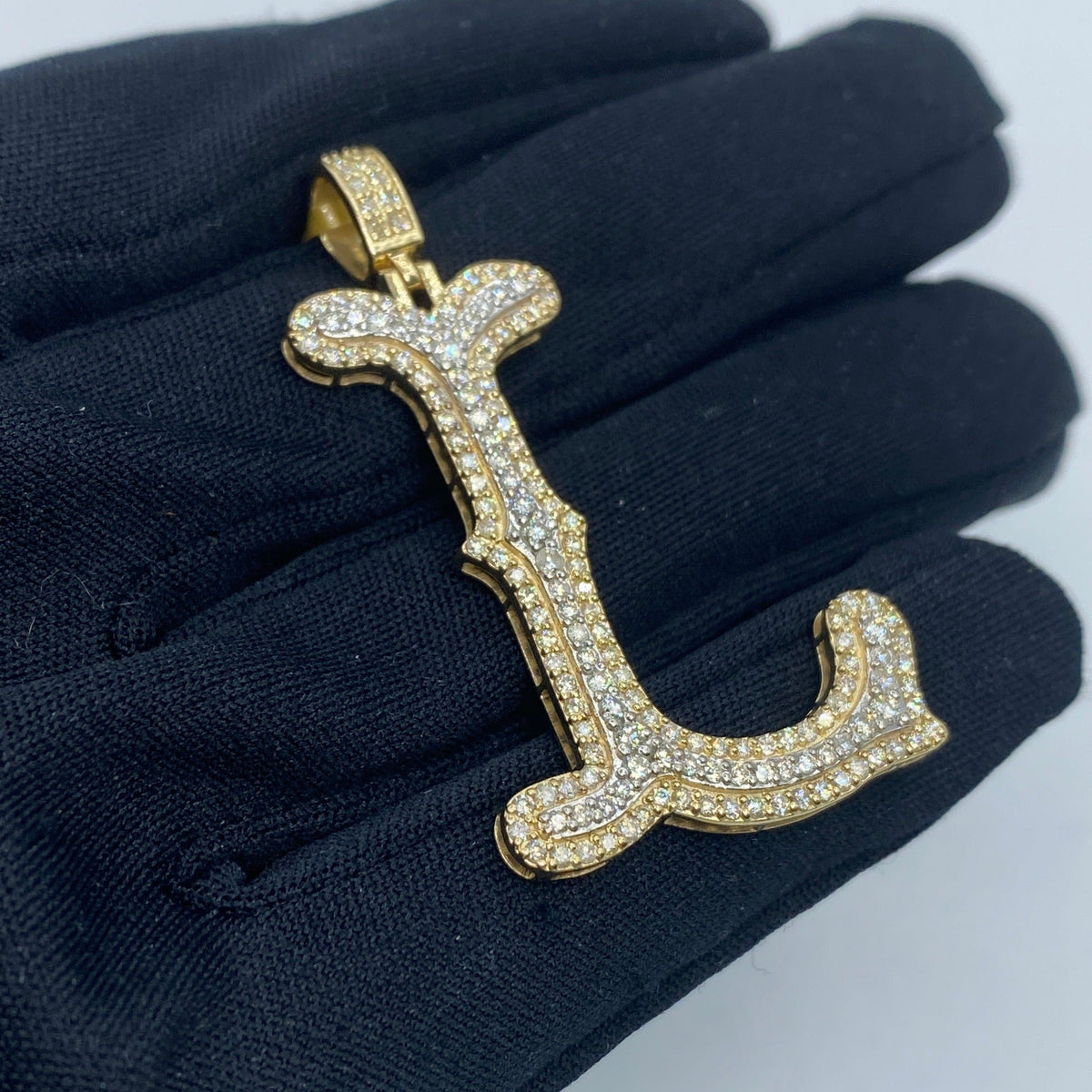 Initial L Old English Diamond Pendant - additional product view 3