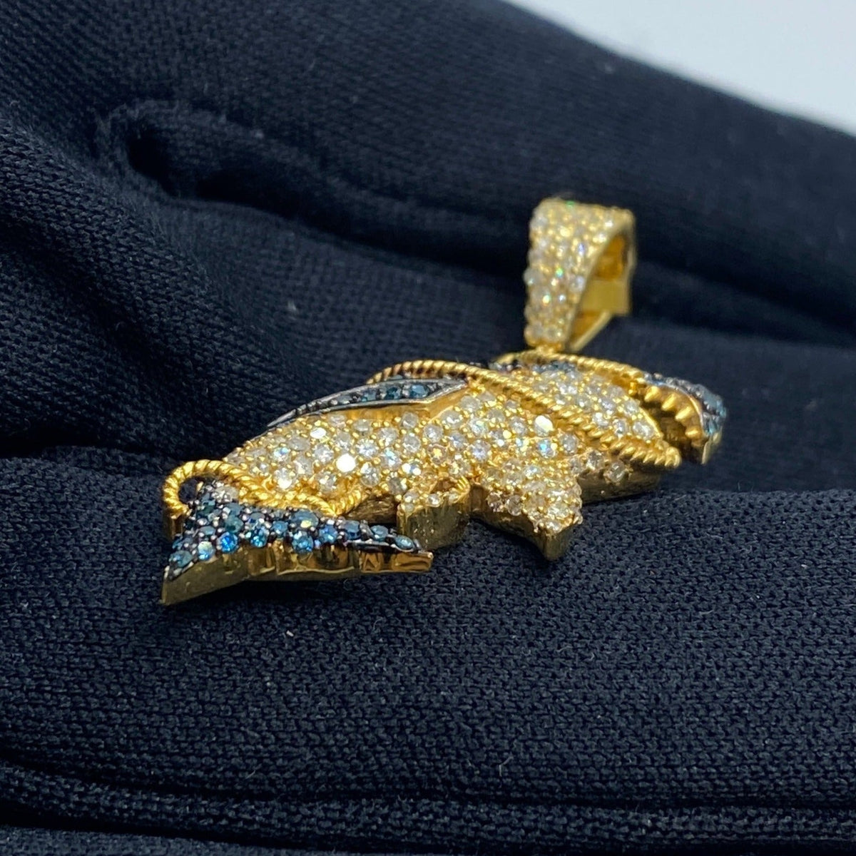 Blue Shark Diamond Pendant - additional product view 4