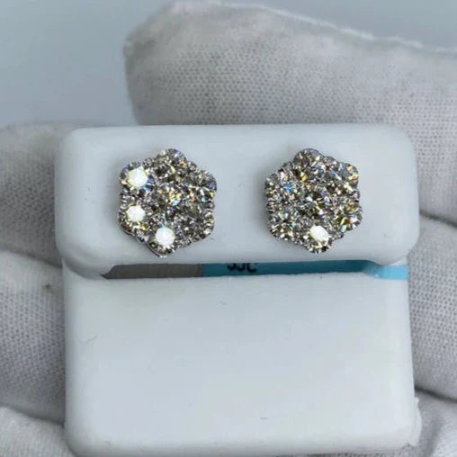 14K Gold Flower Diamond Earrings 3.1 Ct in white gold - close-up product photo