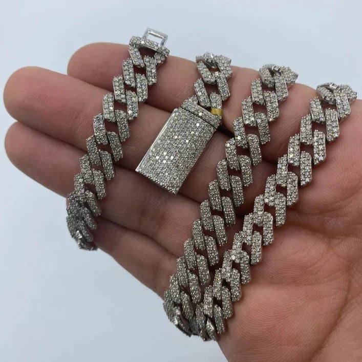 10K Gold 10mm Cuban Link Diamond Chain 18–22 in in white gold, 22" - close-up product photo