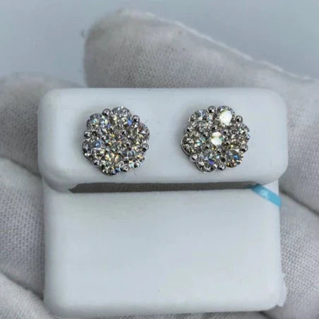 14K Gold Flower Diamond Earrings 2.6 Ct in white gold - close-up product photo