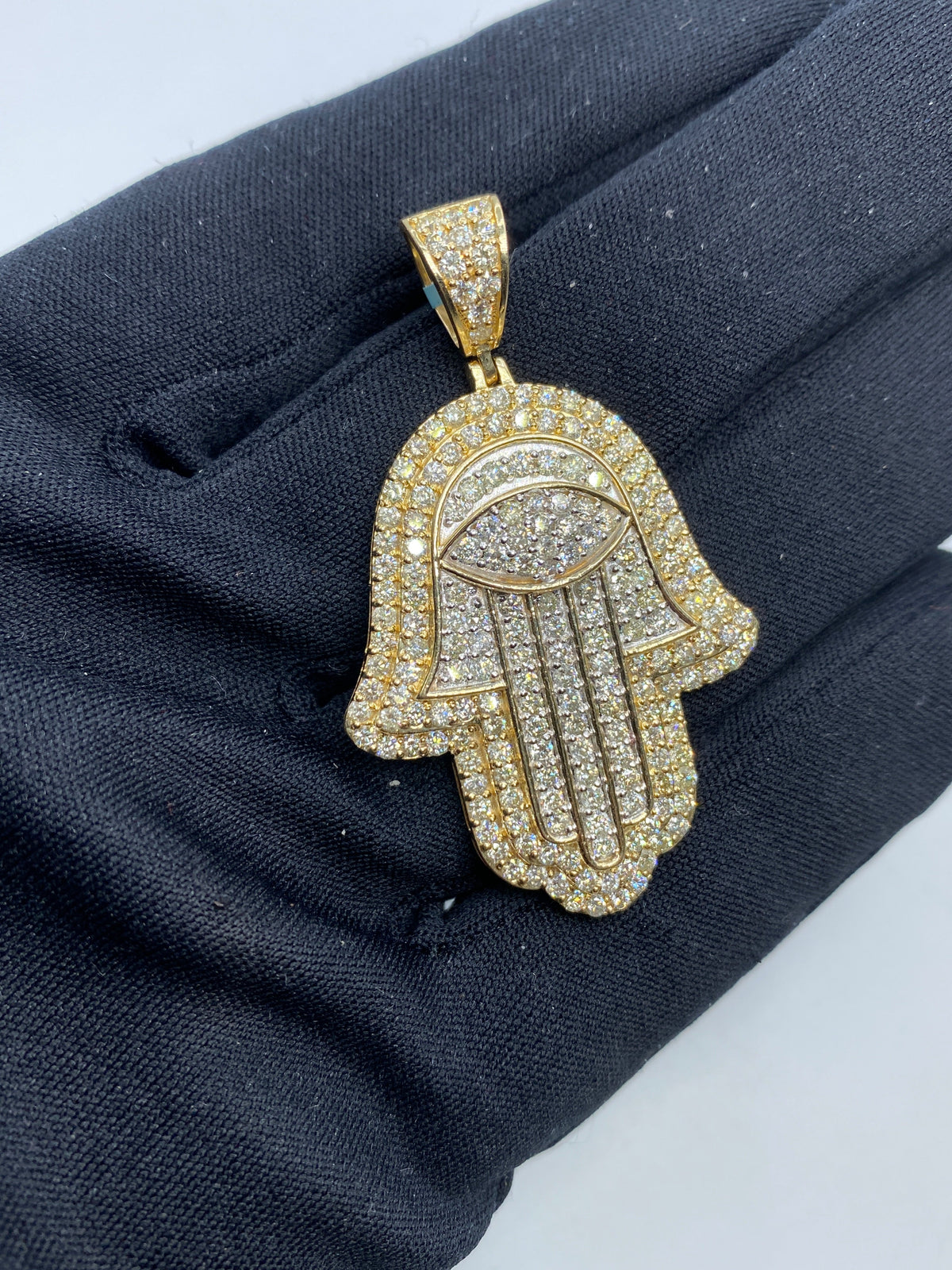 14K Gold Hamsa Diamond Pendant - additional product view 4