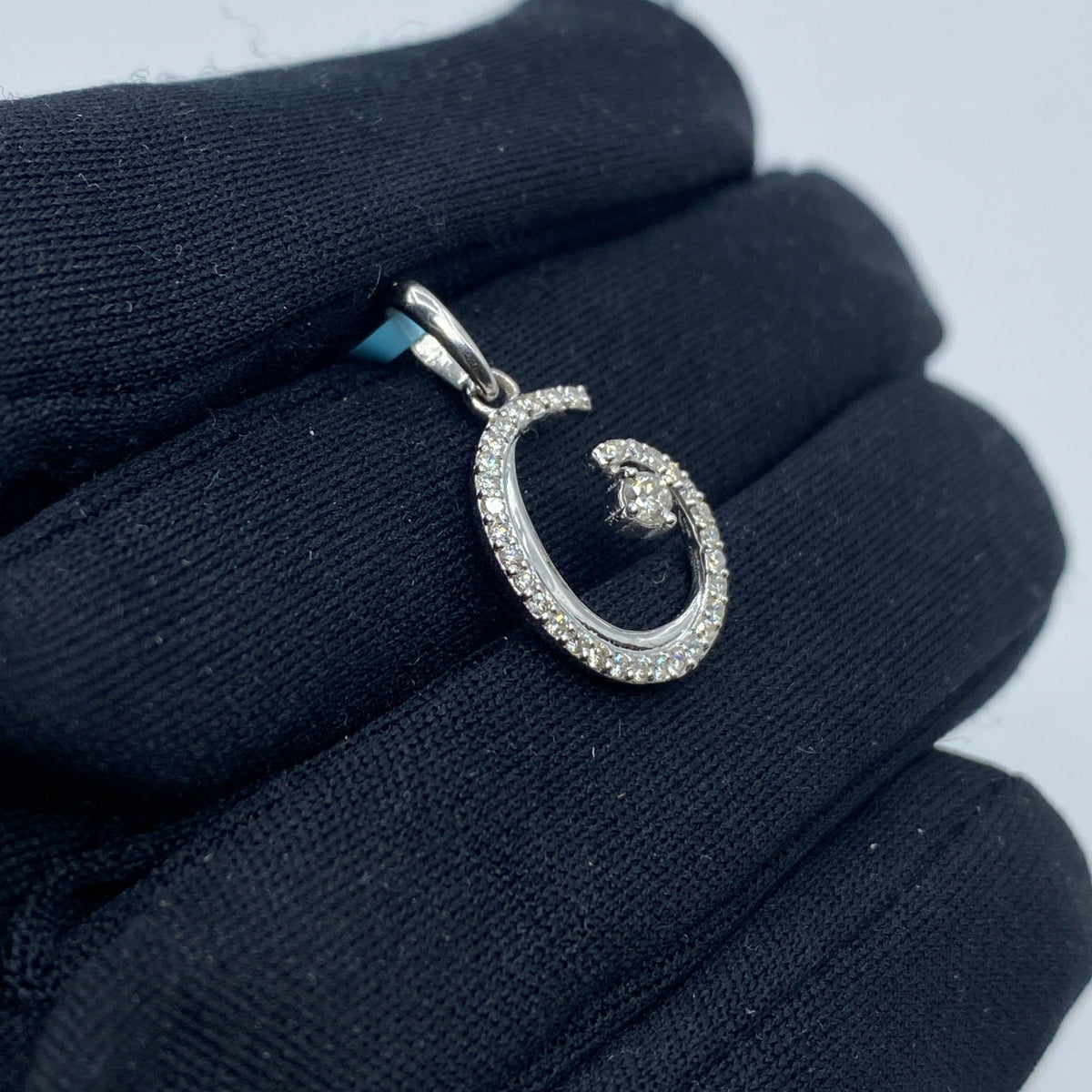 14K Gold G Diamond Pendant - additional product view 3