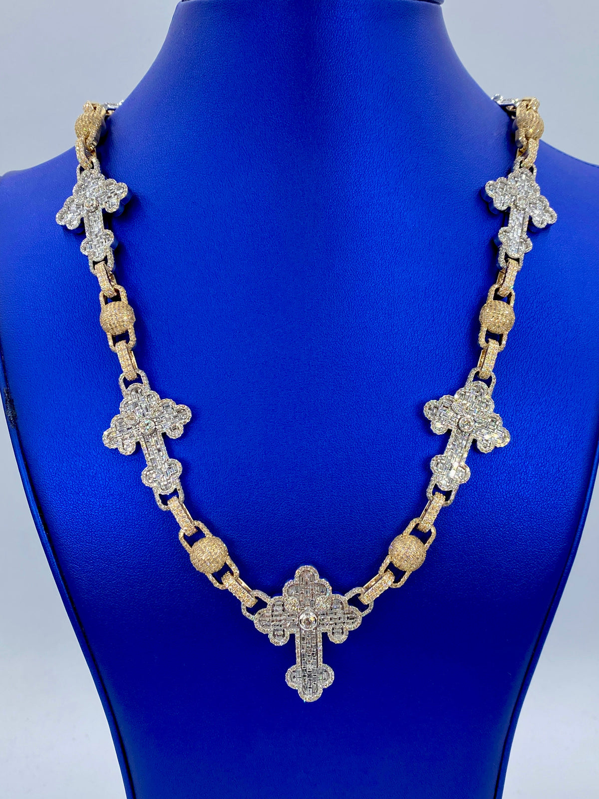 Jumbo Baguette Cross Diamond Chain - additional product view 2