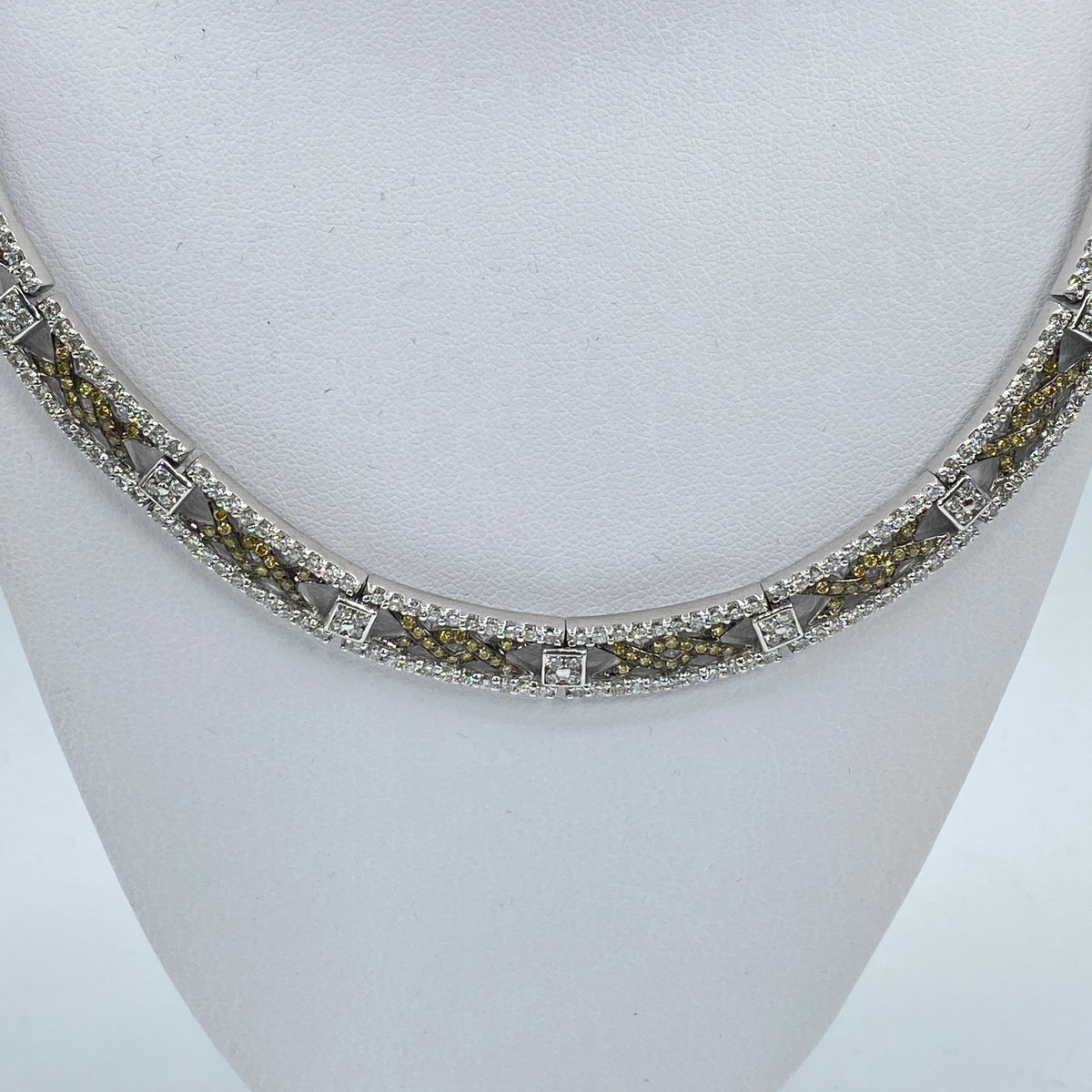 18K Gold Knot Diamond Necklace - additional product view 3