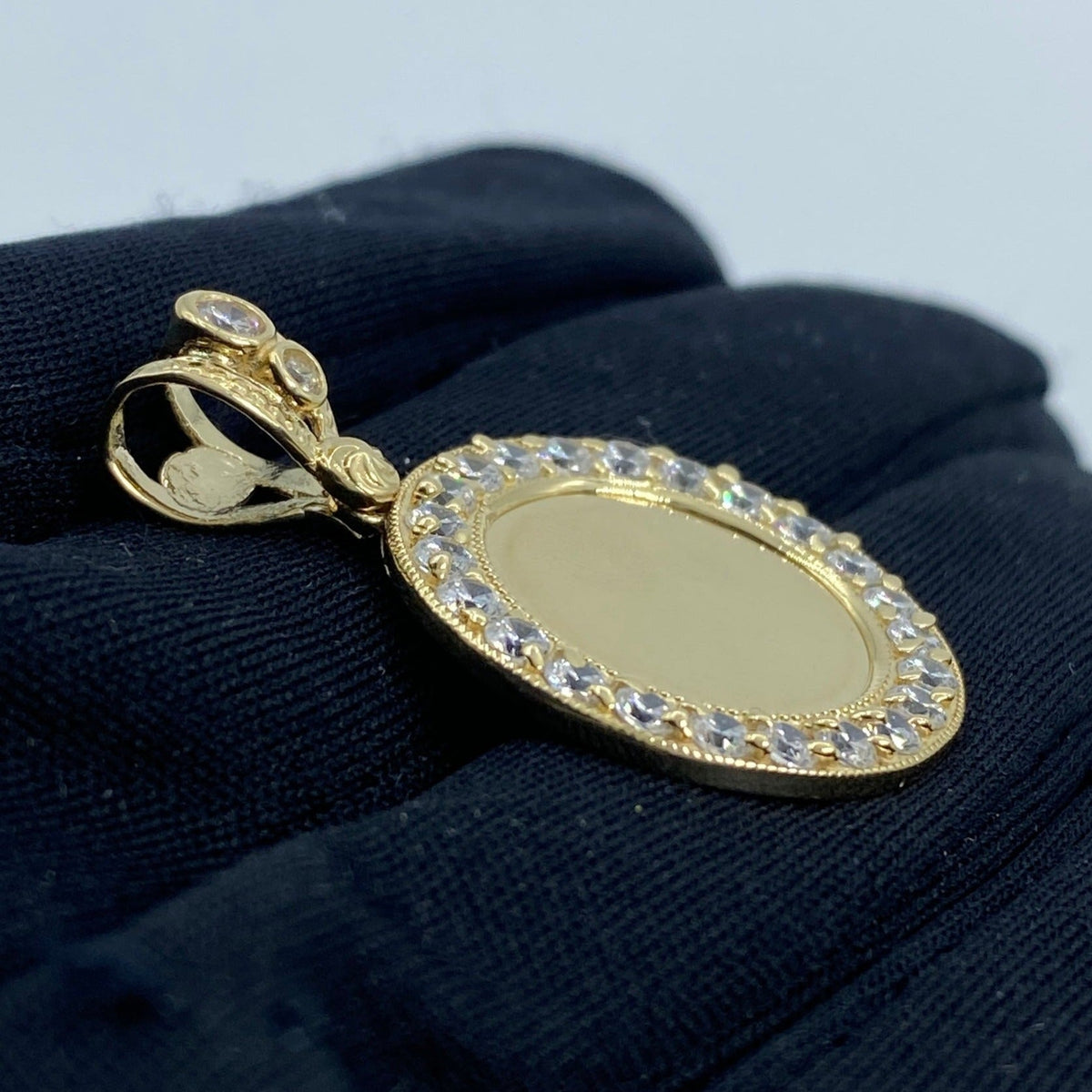 14K Gold Circle Picture Photo CZ Pendant - additional product view 3