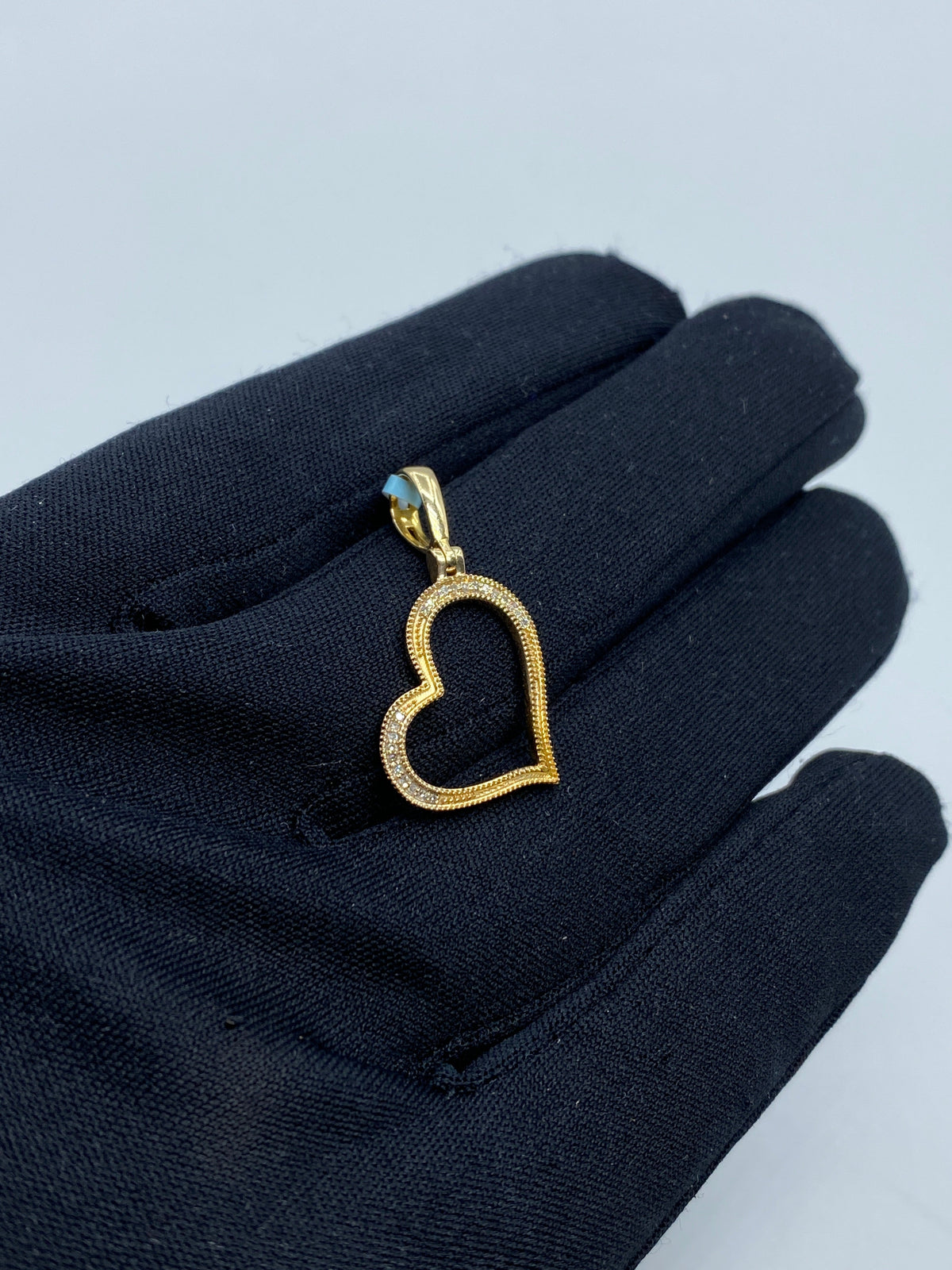 14K Gold Heart Yellow Outline Diamond Pendant - additional product view 2