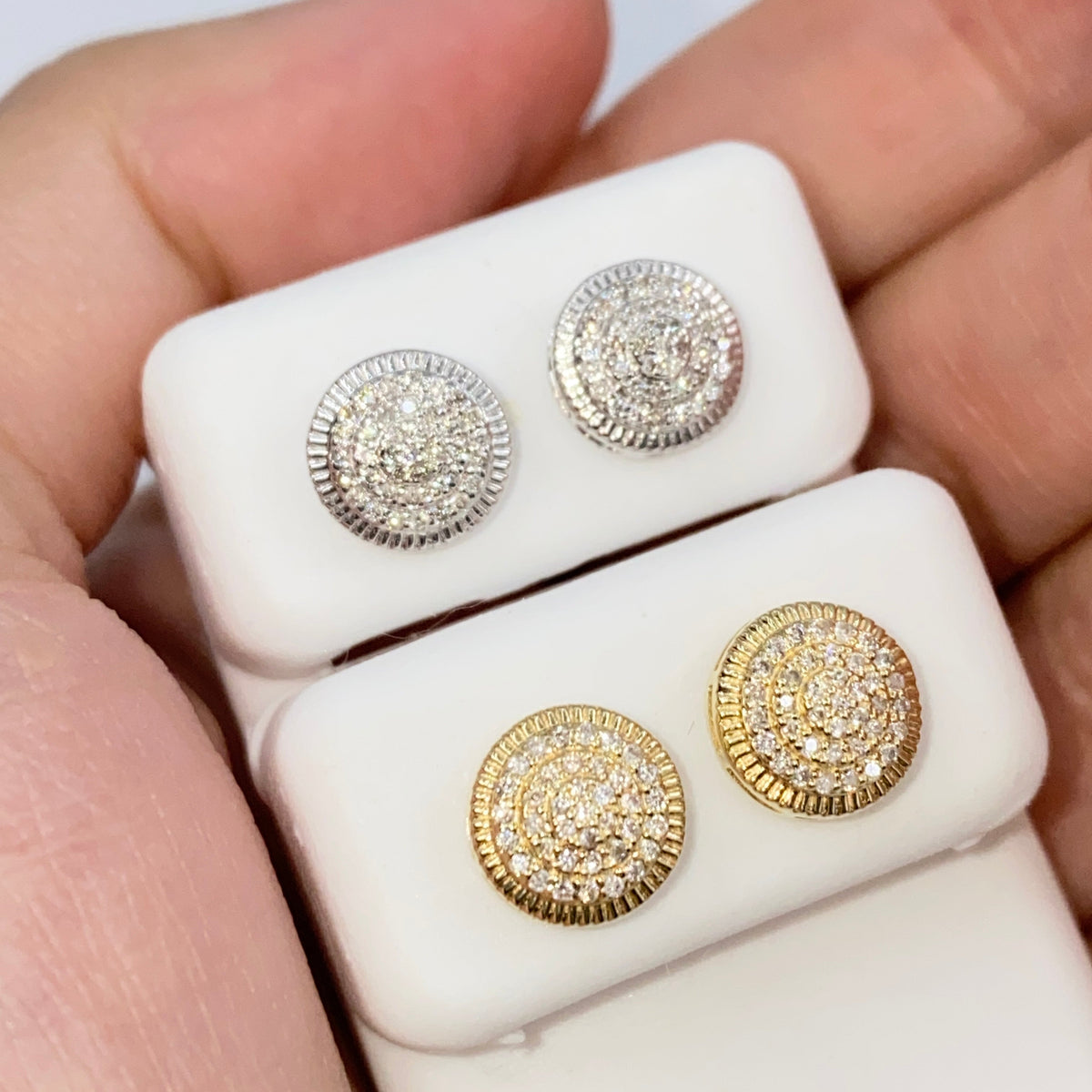 14K Gold 8.3mm Circle Diamond Earrings - additional product view 5