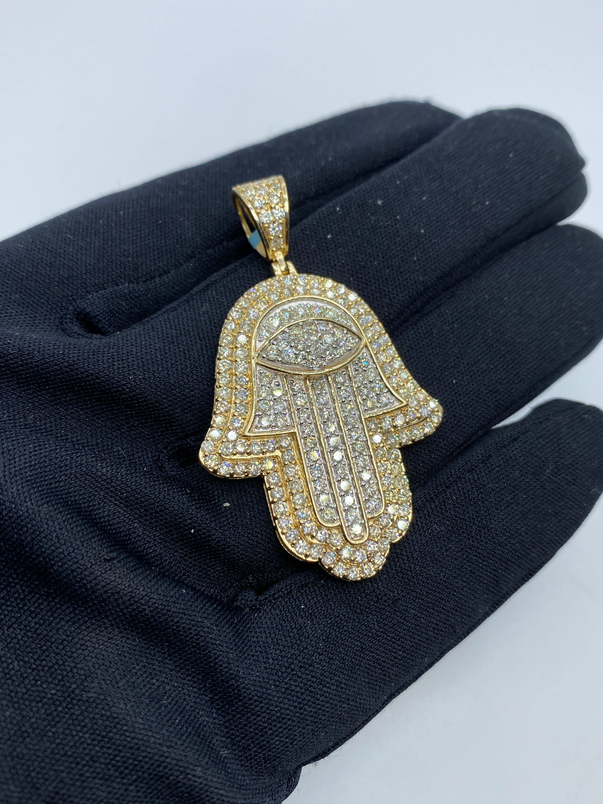 14K Gold Hamsa Diamond Pendant - additional product view 3
