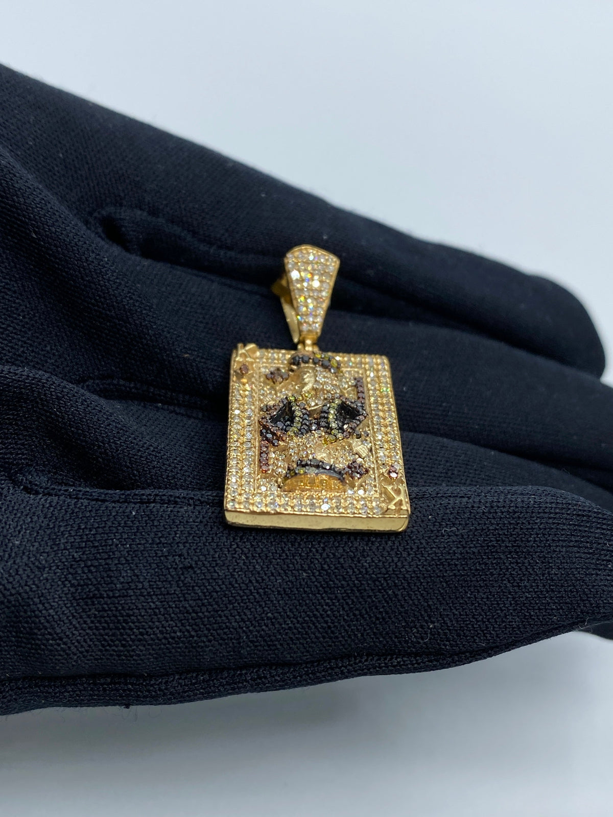King Playing Card Diamond Pendant 2.0 Ct - additional product view 4