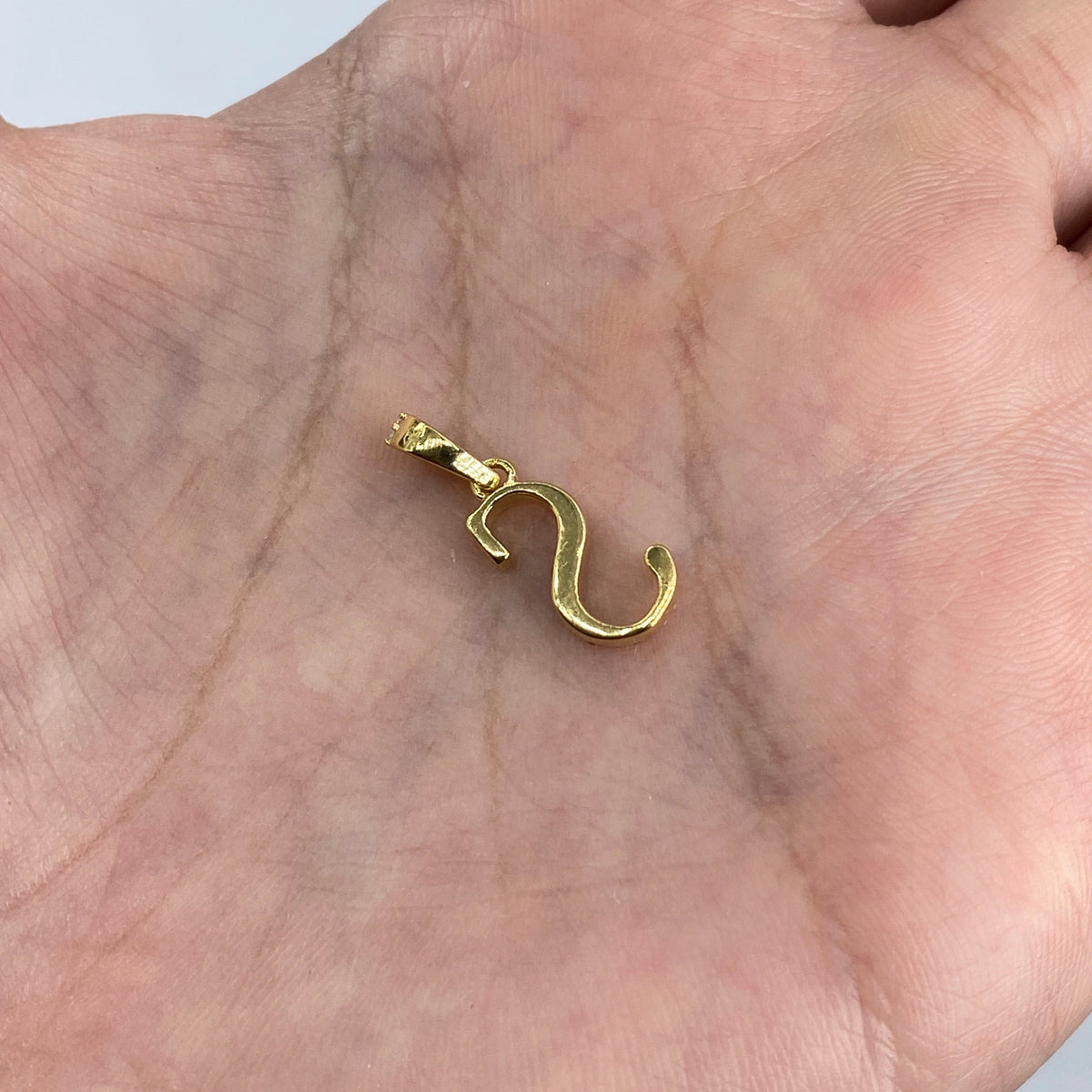 10K Gold Cursive S Initial Diamond Pendant - additional product view 4