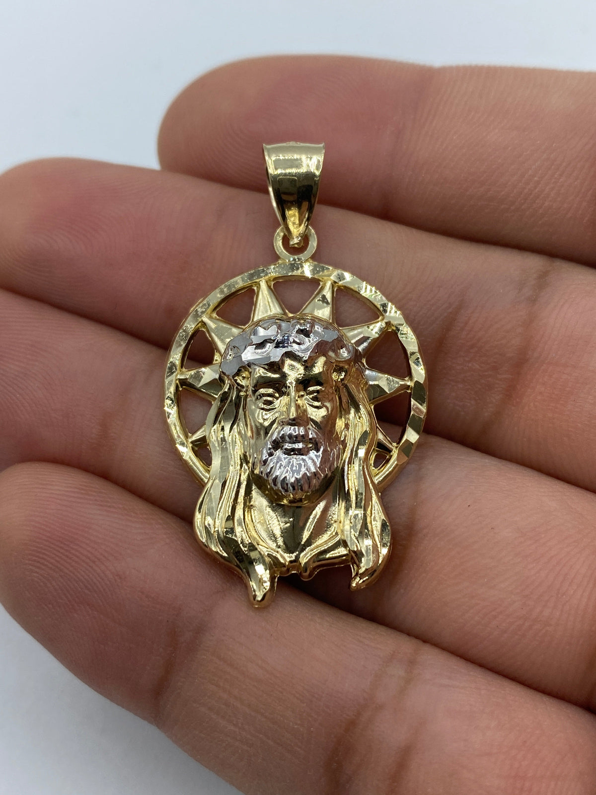 14K Gold Jesus Head with Halo Pendant 1.5 in - additional product view 5