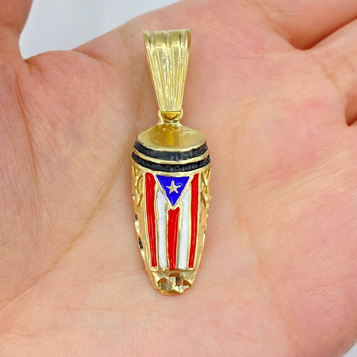 10K Gold Pendaro Puerto Rico Pendant - additional product view 2