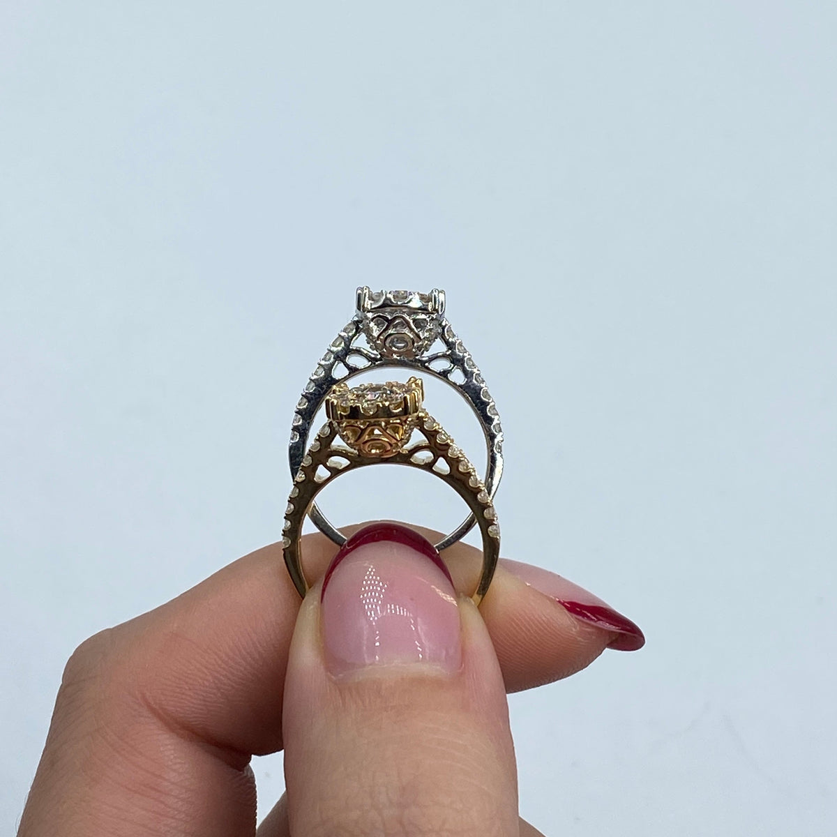 14K Gold Juliet Circle Diamond Engagement Ring - additional product view 9