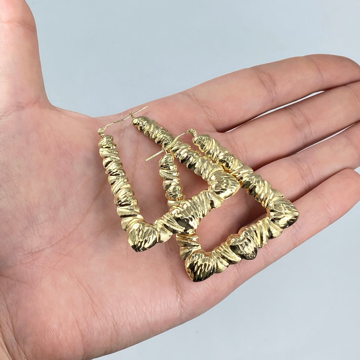 10K Gold Puff Heart Hoop Earrings - additional product view 2