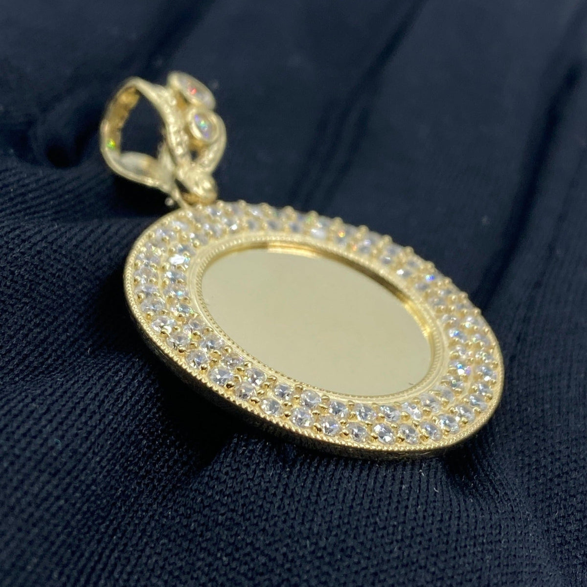 14K Gold Circle Picture Photo CZ Pendant - additional product view 3