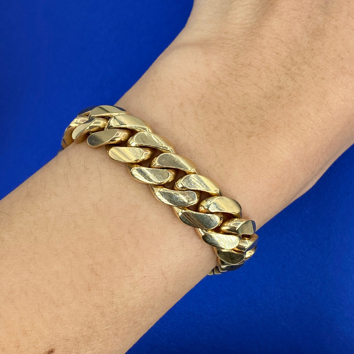 14K Solid Gold Cuban Link Bracelet - additional product view 4