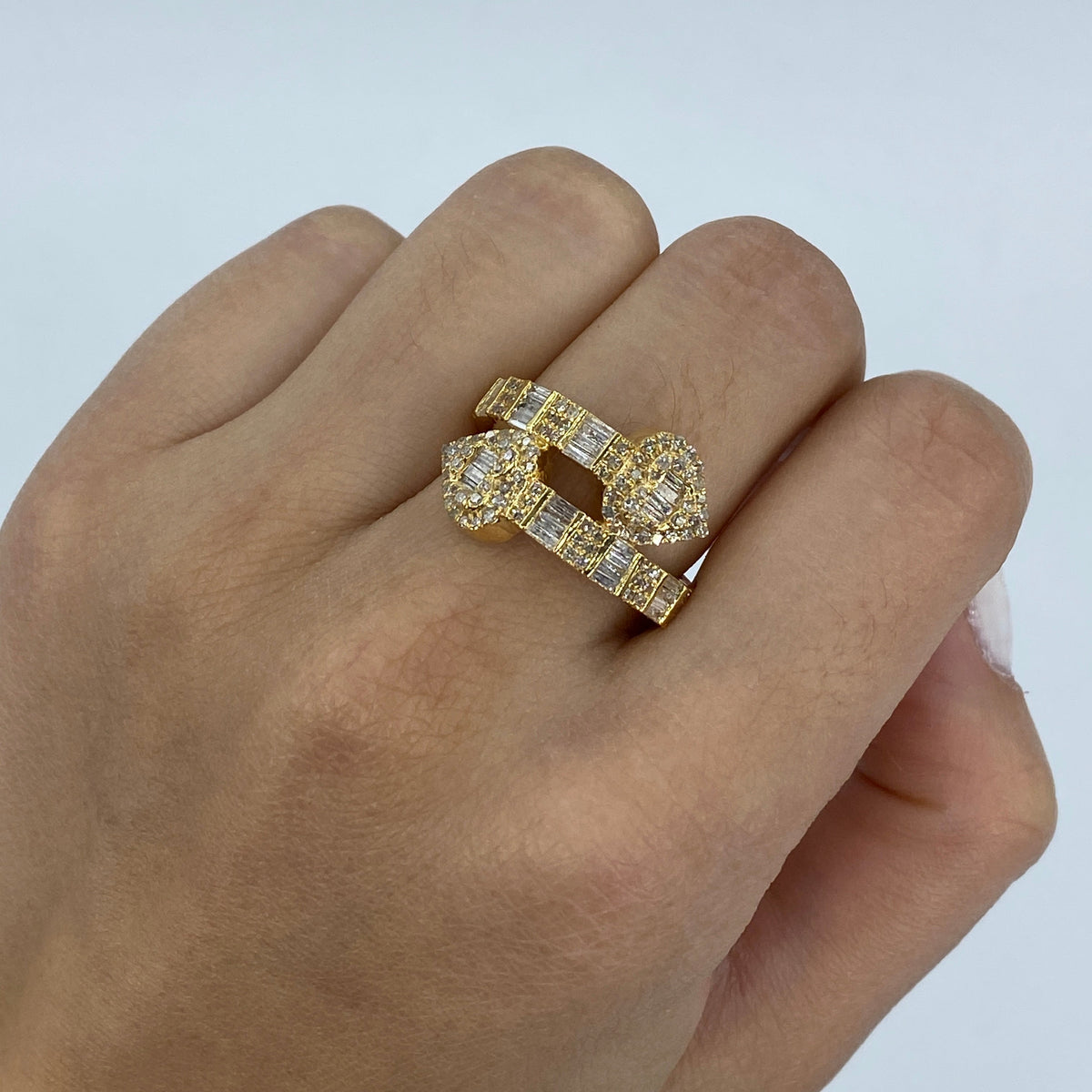 14K Gold Heart Diamond Bangle Baguette Ring in yellow gold - close-up product photo