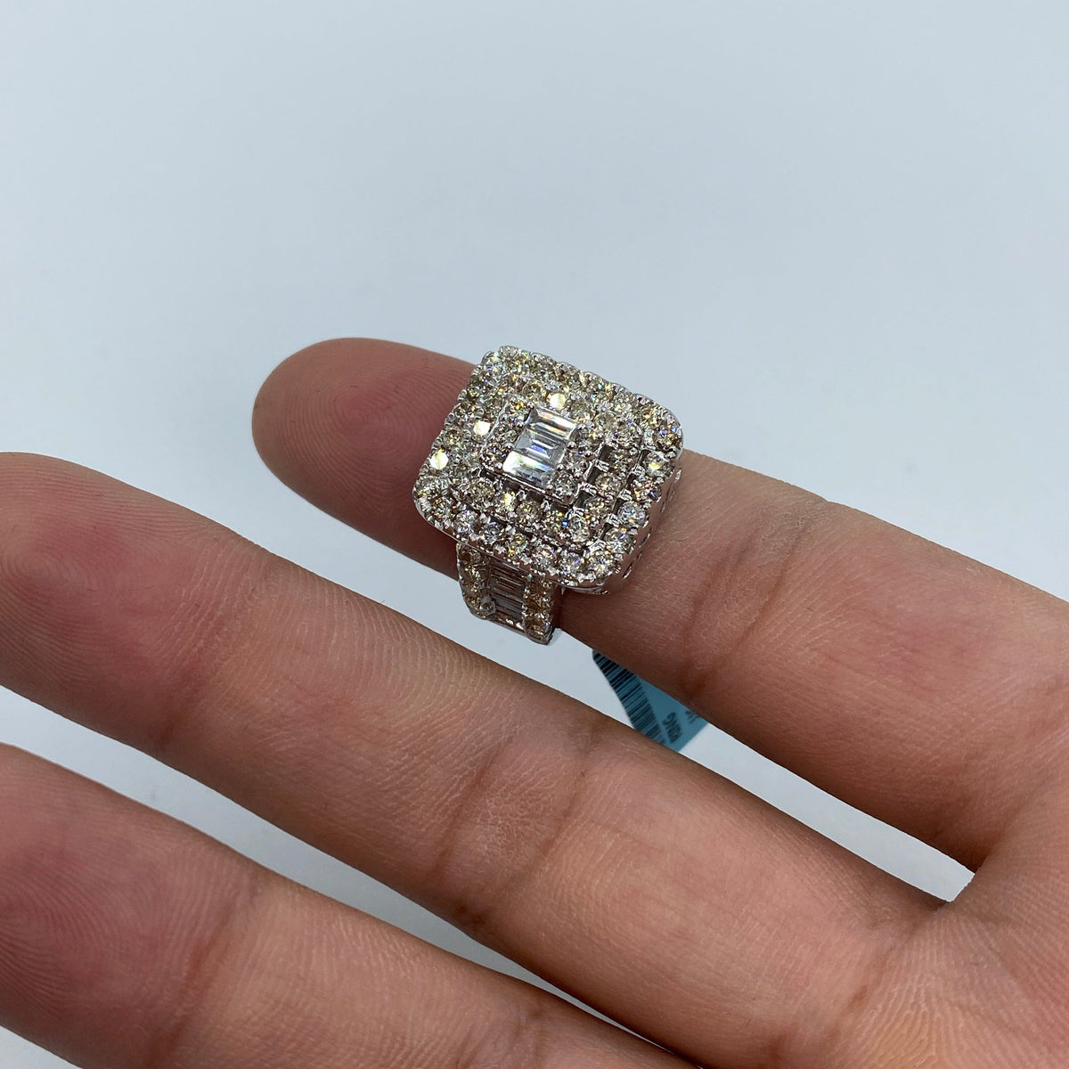 14K Gold Rectangle Center Diamond Baguette Ring in White - additional product view 6