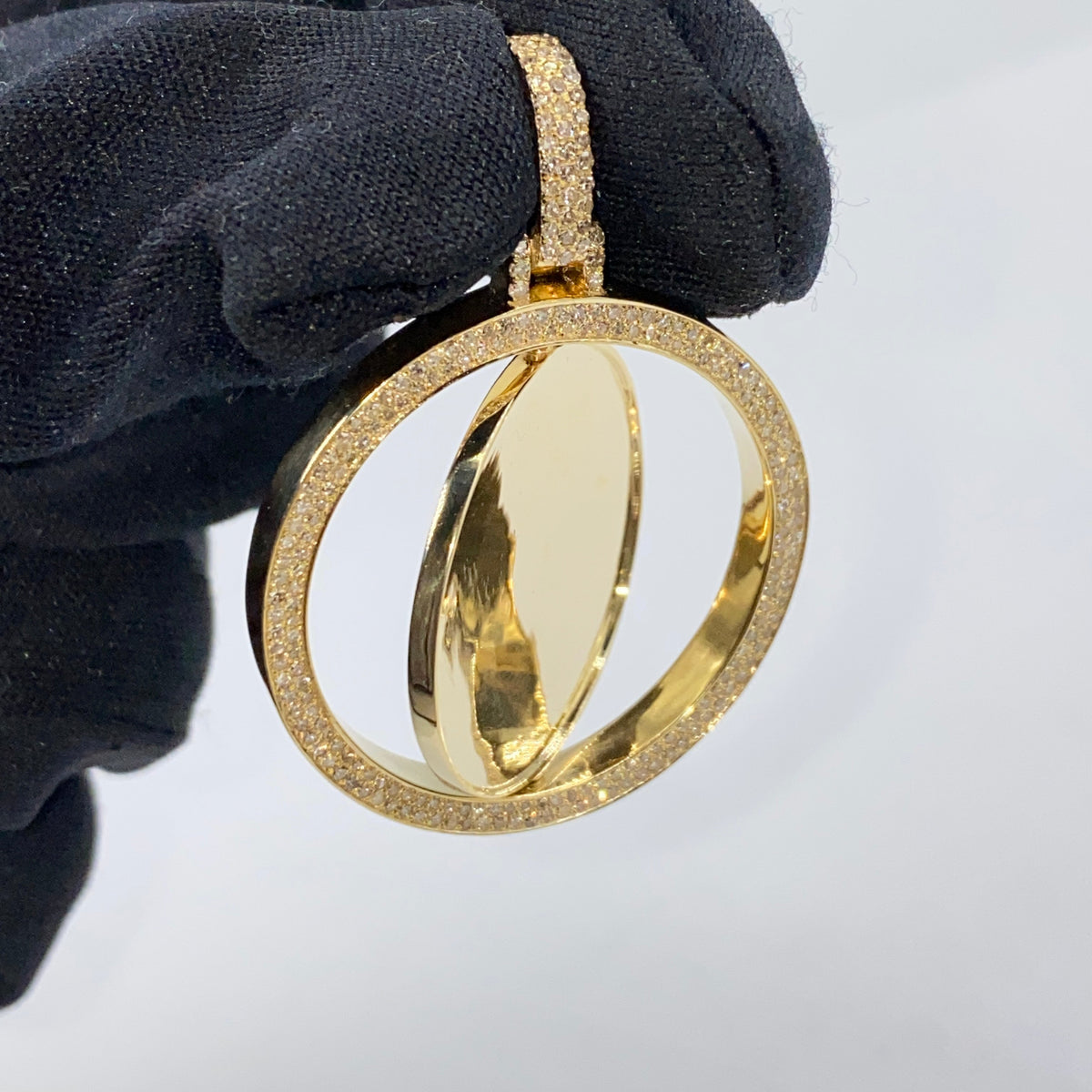 10K Gold Double-Sided Diamond Picture Photo Pendant - additional product view 4