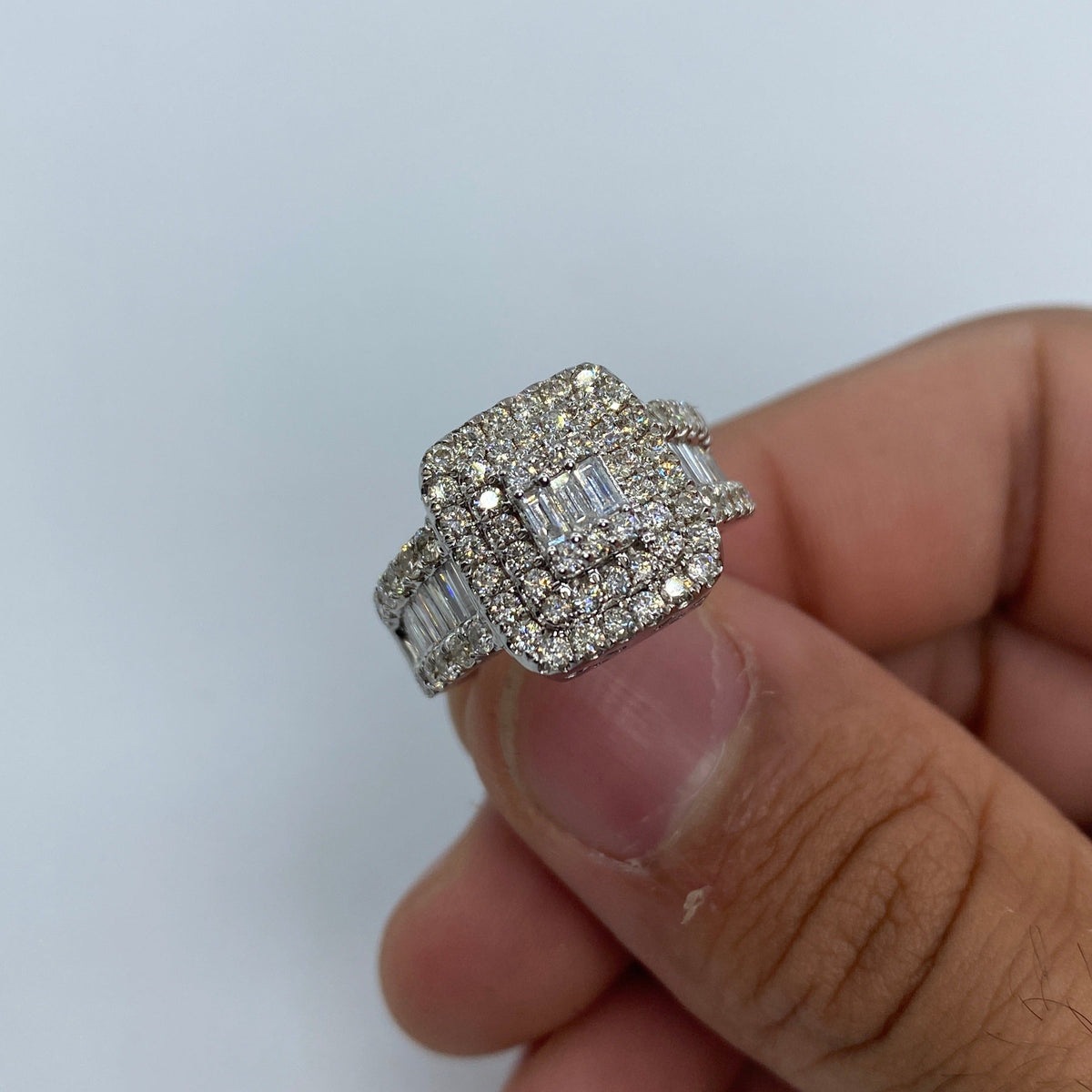 14K Gold Rectangle Center Diamond Baguette - main product photo
