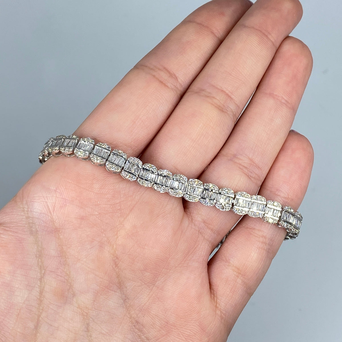14K Gold Rounded Rectangle Link Diamond Baguette Bracelet 7mm - additional product view 5