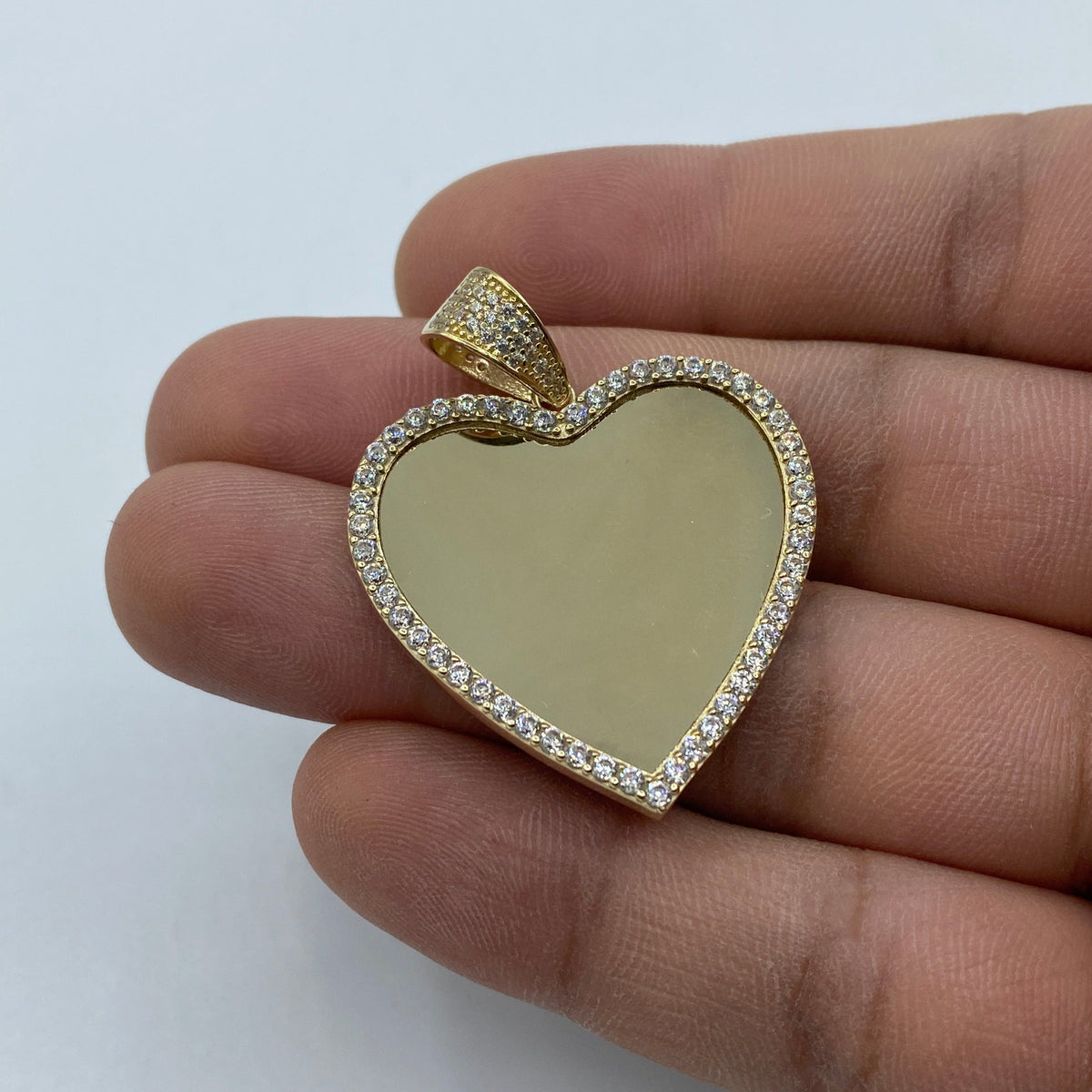 14K Gold Heart Picture Pendant - additional product view 3