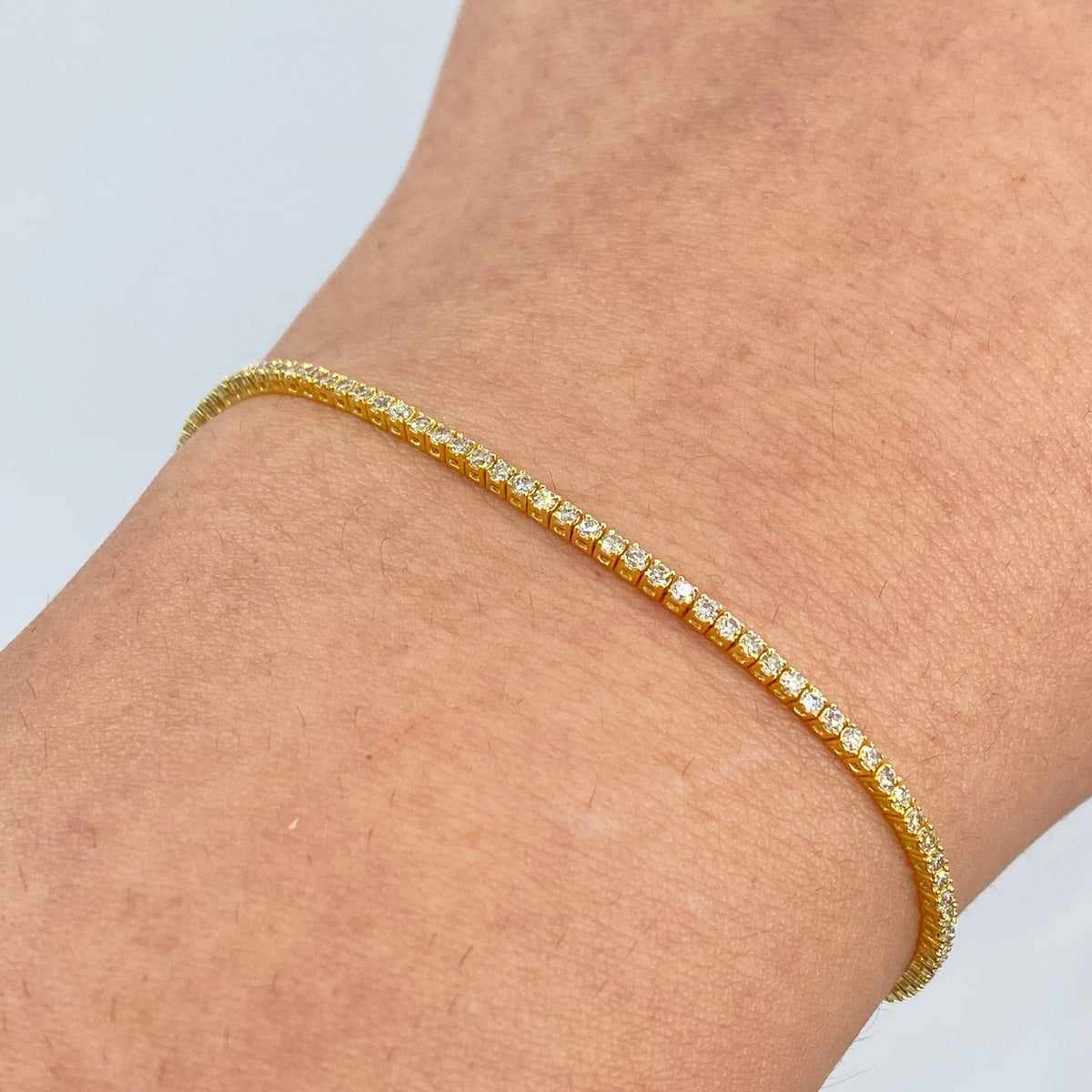 14K Gold 1.5mm Diamond Tennis Bracelet 6.5–7 in in yellow gold, 6.5" - close-up product photo