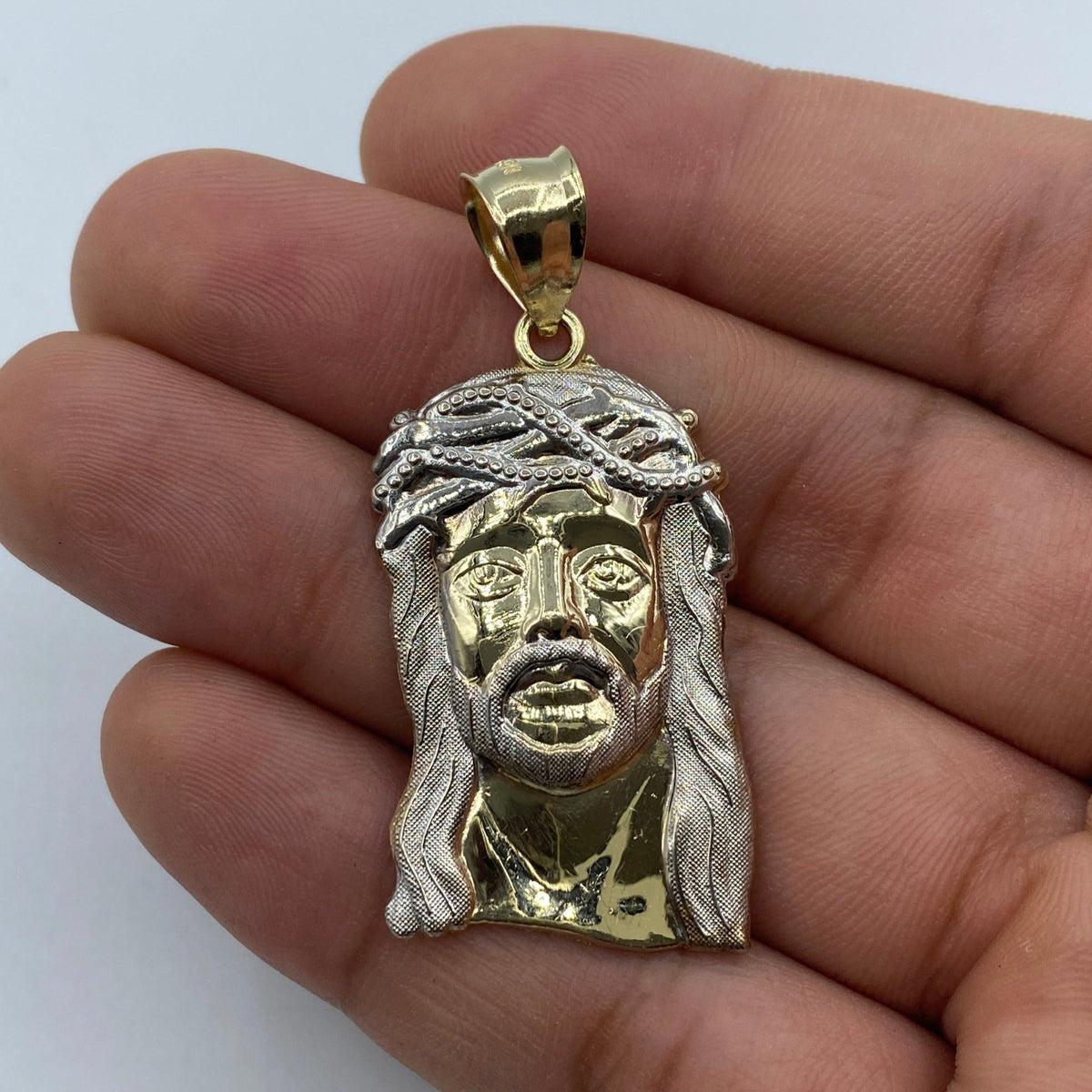 14K Gold Jesus Head Pendant 1.9 in - additional product view 2