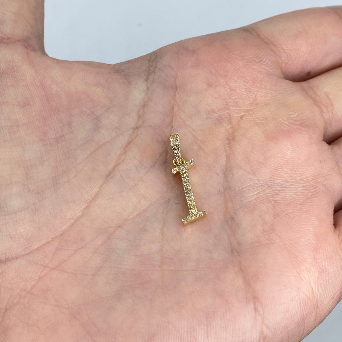 10K Gold Cursive I Initial Diamond Pendant - additional product view 3